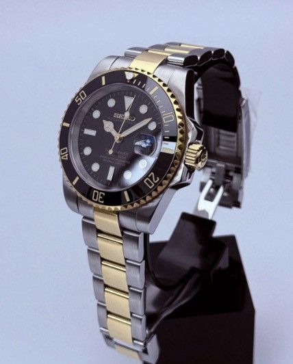 Japanese Brand Seiko Mod Submariner Date Black Oyster Steel Gold Watch NH35 Size ONE SIZE - 1 Thumbnail
