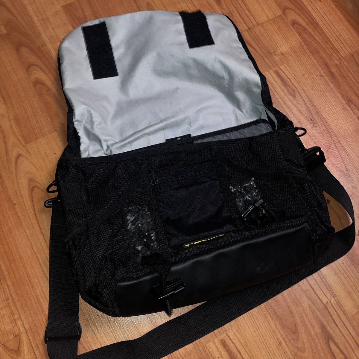 Vintage Timbuk2 Black Messenger Bag Y2K 00’s Size ONE SIZE - 5 Thumbnail