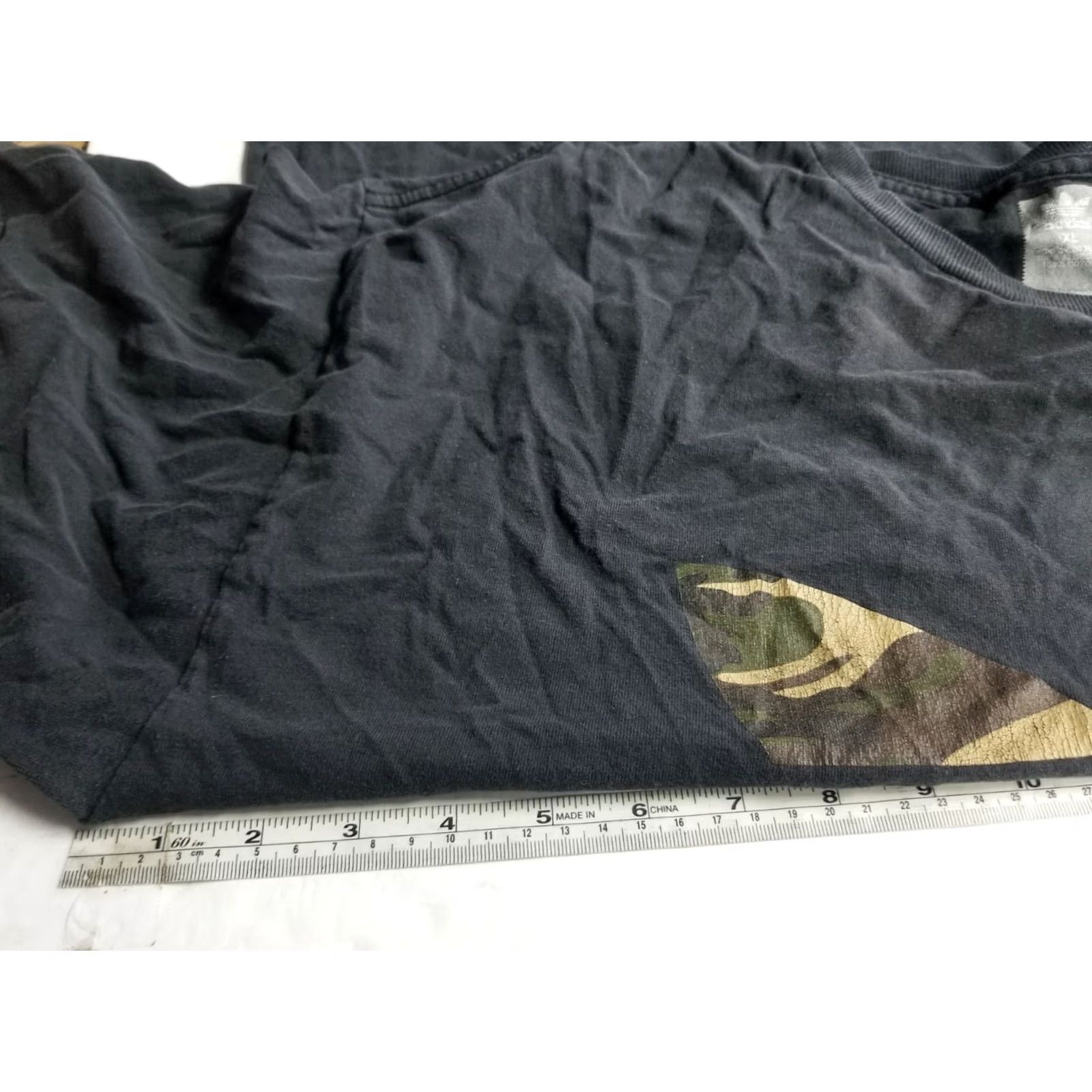 Adidas Adidas Men T-Shirt XL Black Logo Short Sleeve Tee See Pics Camouflage Fill Crew Neck Knit Cotton Size US XL / EU 56 / 4 - 3 Thumbnail