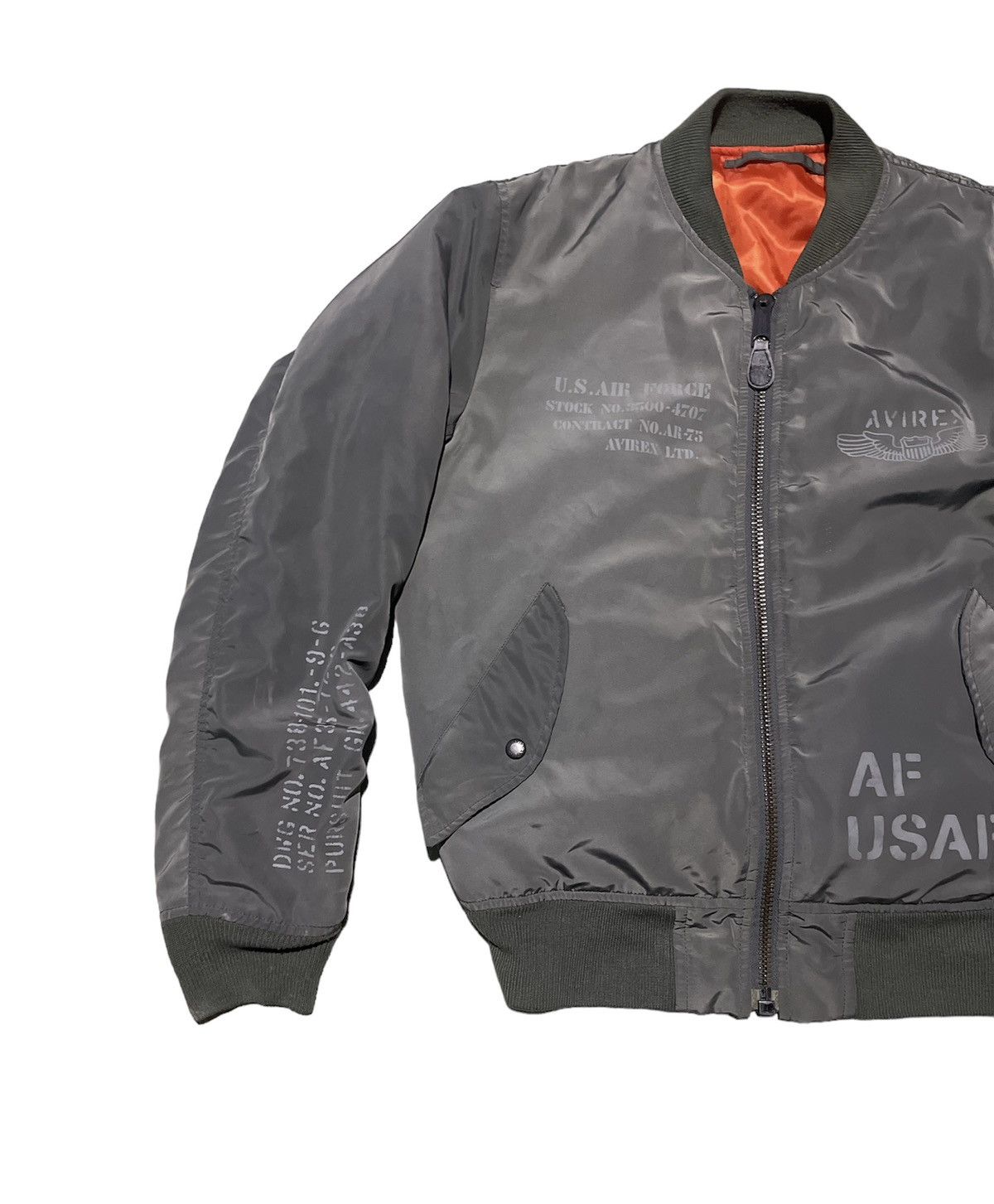 Avirex 🔥RARE🔥 VINTAGE AVIREX US AIRFORCE REVESIBLE BOMBER JACKET Size US M / EU 48-50 / 2 - 6 Thumbnail