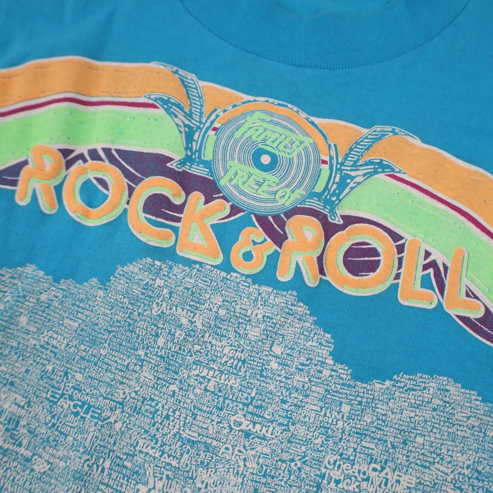 Vintage VINTAGE Rock & Roll Family Tree Mens Large Graphic T Shirt Blue Size US L / EU 52-54 / 3 - 6 Thumbnail