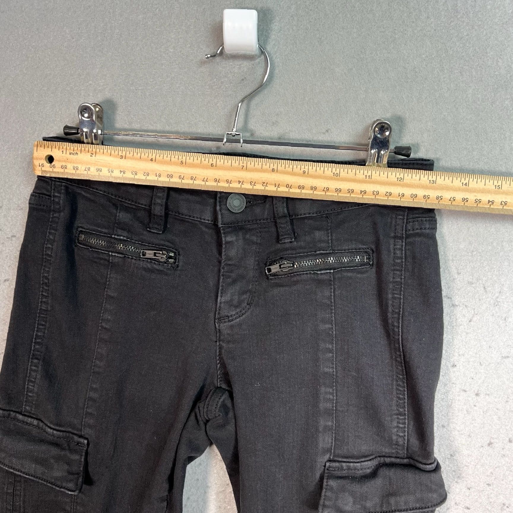 Club Monaco VINTAGE Club Monaco Cargo Skinny Pants Womens 00 Black Pockets Size 24" / US 00 / IT 34 - 2 Thumbnail