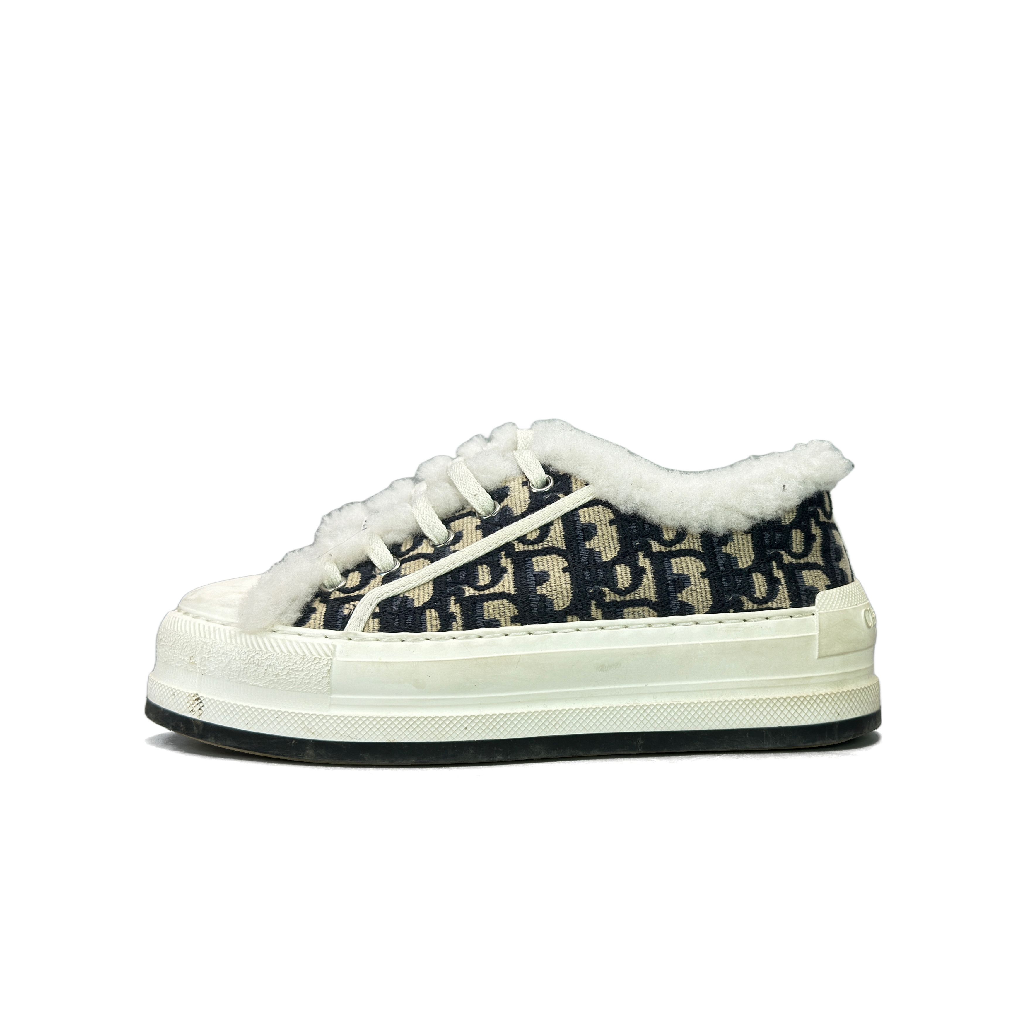 Dior Dior Oblique Fur Low-Top Sneakers Size 36.5 Size US 6.5 / IT 36.5 - 1 Thumbnail