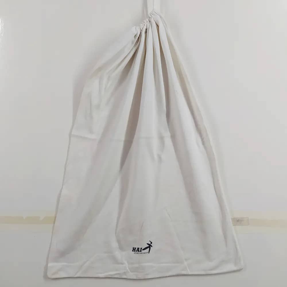 Designer × Hai Sporting Gear × Issey Miyake Hai Sporting Gear Cover Bag White Colour Size ONE SIZE - 2 Thumbnail