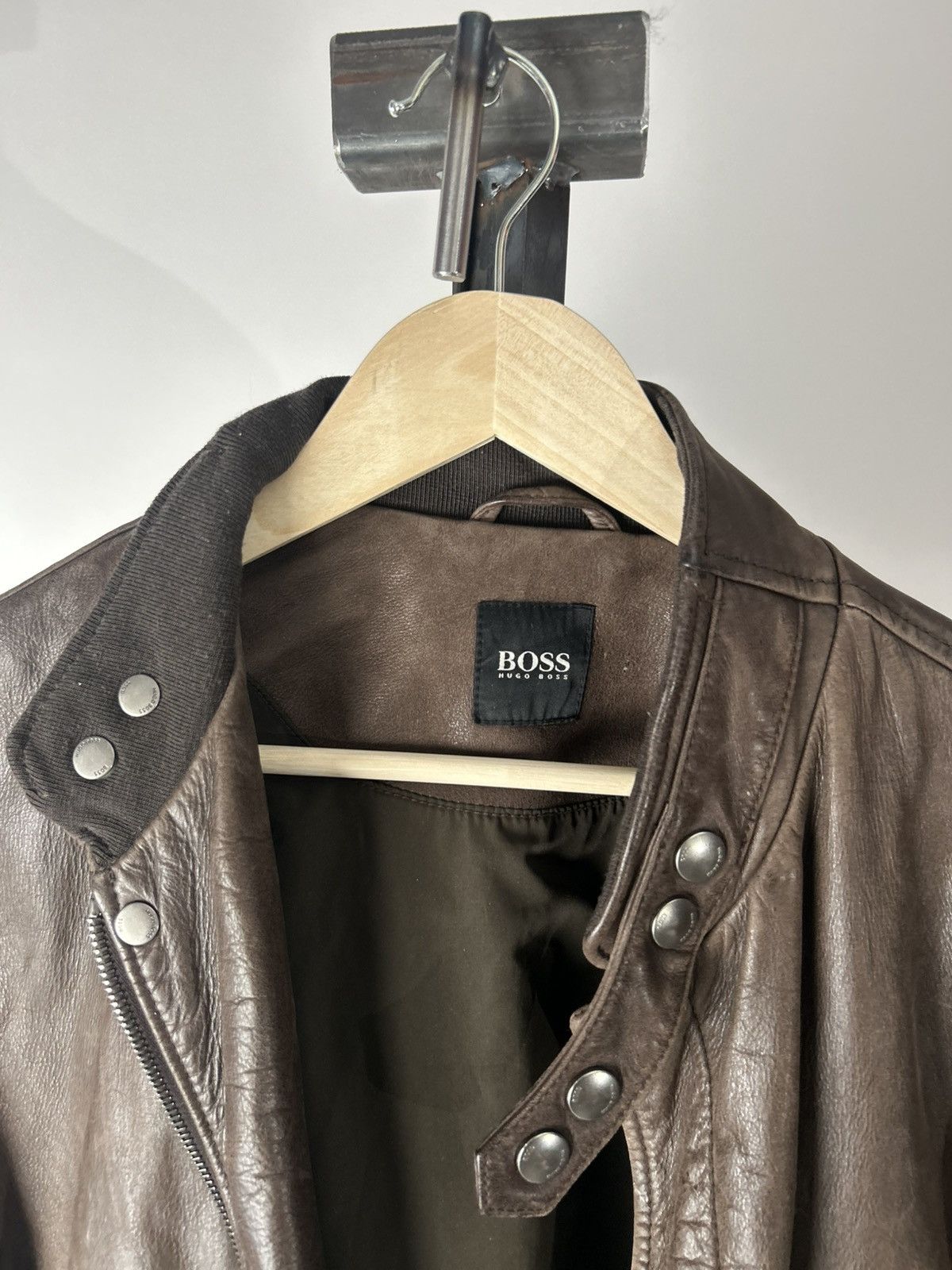 Hugo Boss HUGO BOSS Crook N Brown Cattle Leather Bomber Jacket Size 52 Size US L / EU 52-54 / 3 - 2 Thumbnail