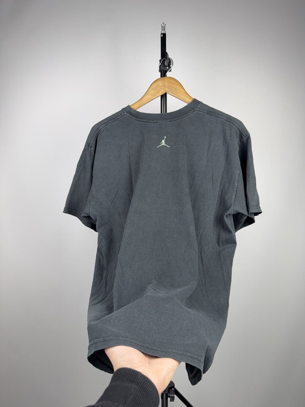 Jordan Brand Vintage 00s Jordan Jumpman Tee Neon Green Logo Y2K Style Size US M / EU 48-50 / 2 - 12 Thumbnail