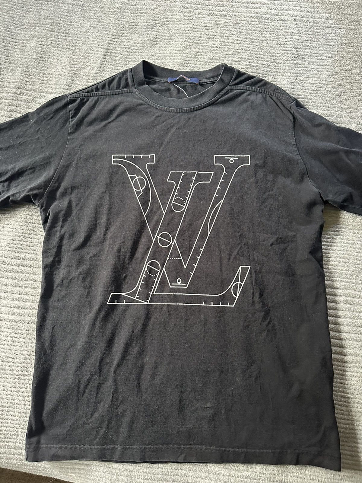 Louis Vuitton × NBA Louis Vuitton x NBA Black T-Shirt size