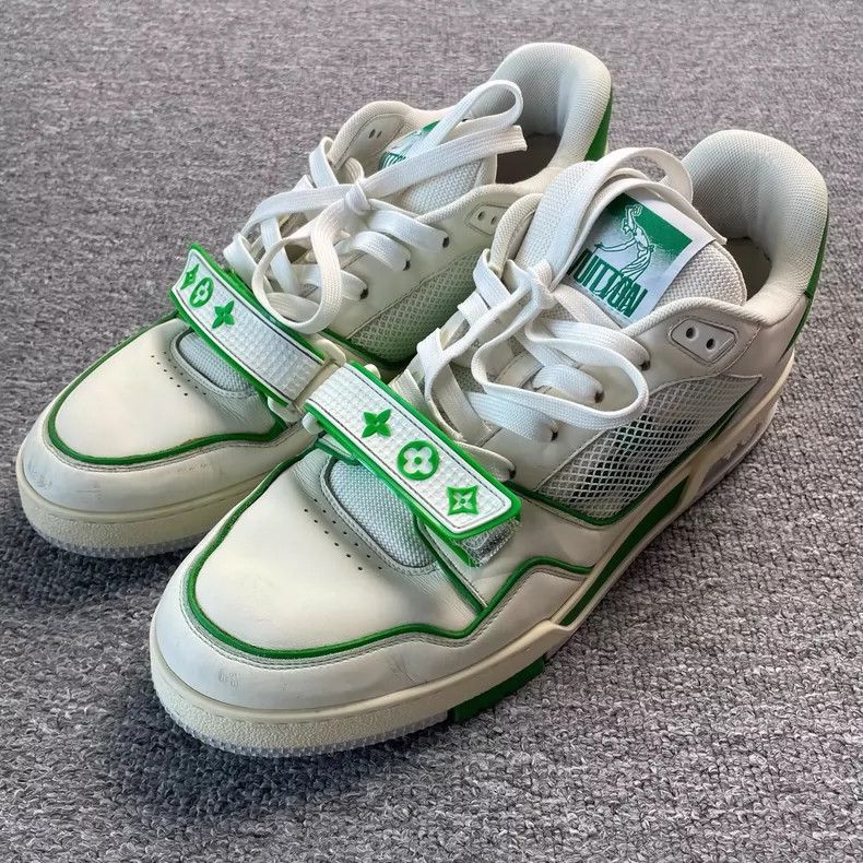 Louis Vuitton Louis Vuitton Green Velcro shoes Size US 10 / EU 43 - 1 Thumbnail
