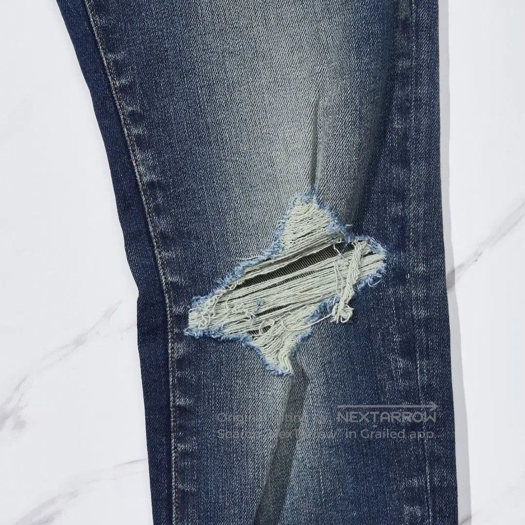 Amiri Amiri Men's Washed Distressed Jeans. Size US 30 / EU 46 - 3 Thumbnail