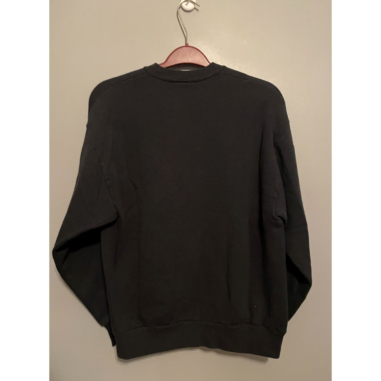 Disney VINTAGE Mickey Mouse 90s Disney Crewneck Sweater Black L Unisex Adults Sweatshirt Pullover Embroidered Men Women Size US L / EU 52-54 / 3 - 7 Thumbnail