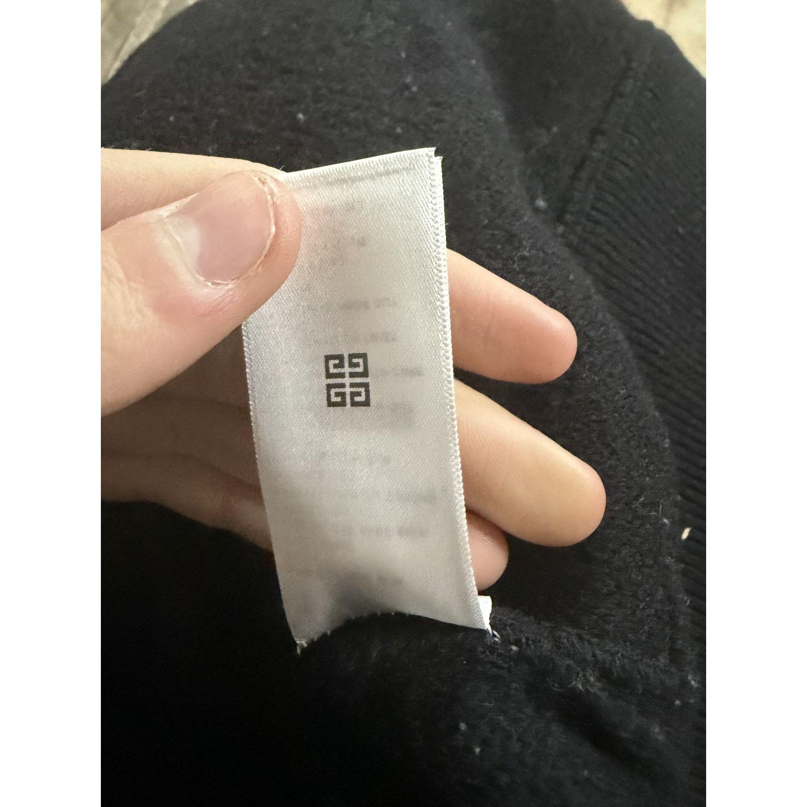 Givenchy Givenchy Zip Hoodie Fleece Black Yellow Used Medium(Fits XL) Size US XL / EU 56 / 4 - 5 Thumbnail