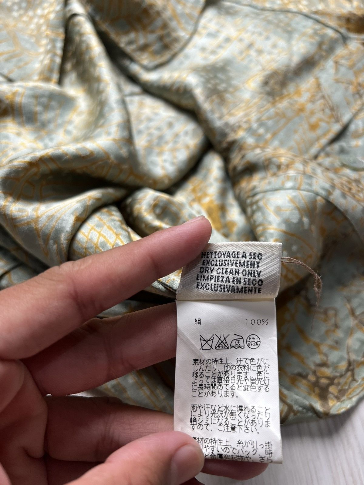 Hermes Vintage Hermes Martin Margiela Era Printed Silk Shirt Size US M / EU 48-50 / 2 - 8 Thumbnail