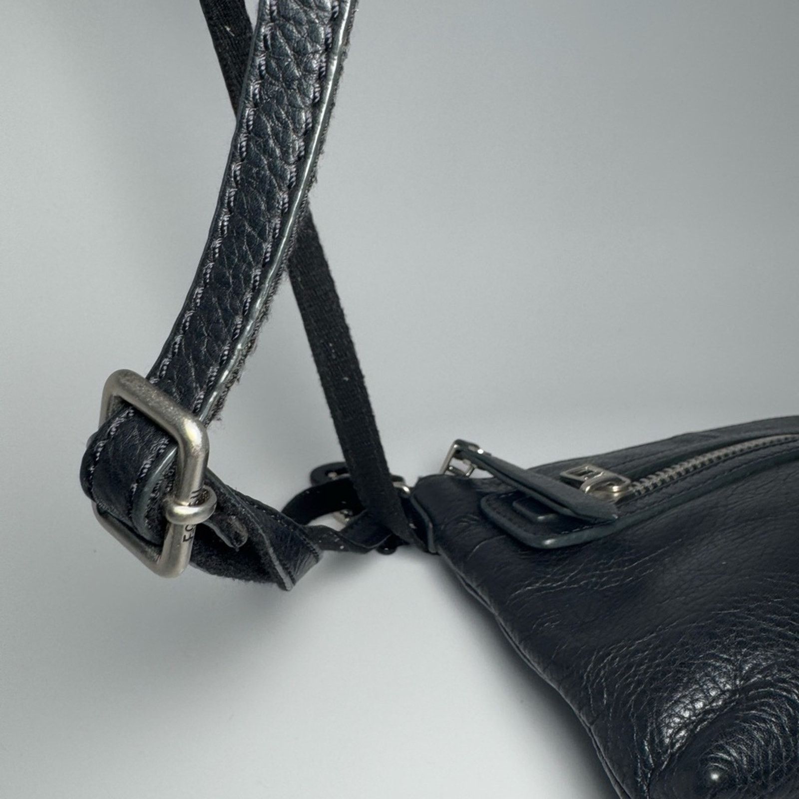 Fossil Fossil Dawson Crossbody Black Pebble Leather w/Key Crossbody Size ONE SIZE - 11 Thumbnail