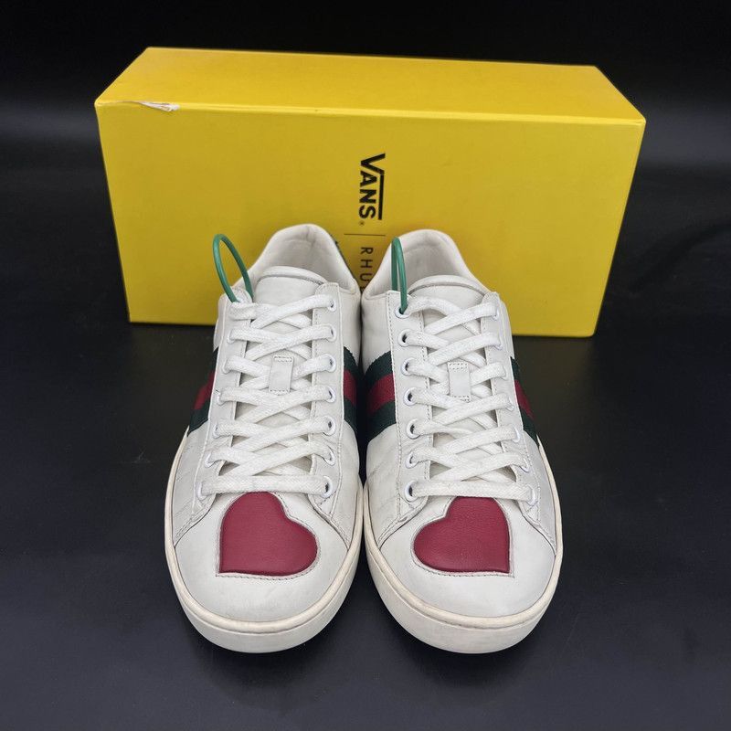 Gucci Gucci ACE Heart Sneakers for Women - Size US 6.5 / IT 36.5 - 2 Thumbnail
