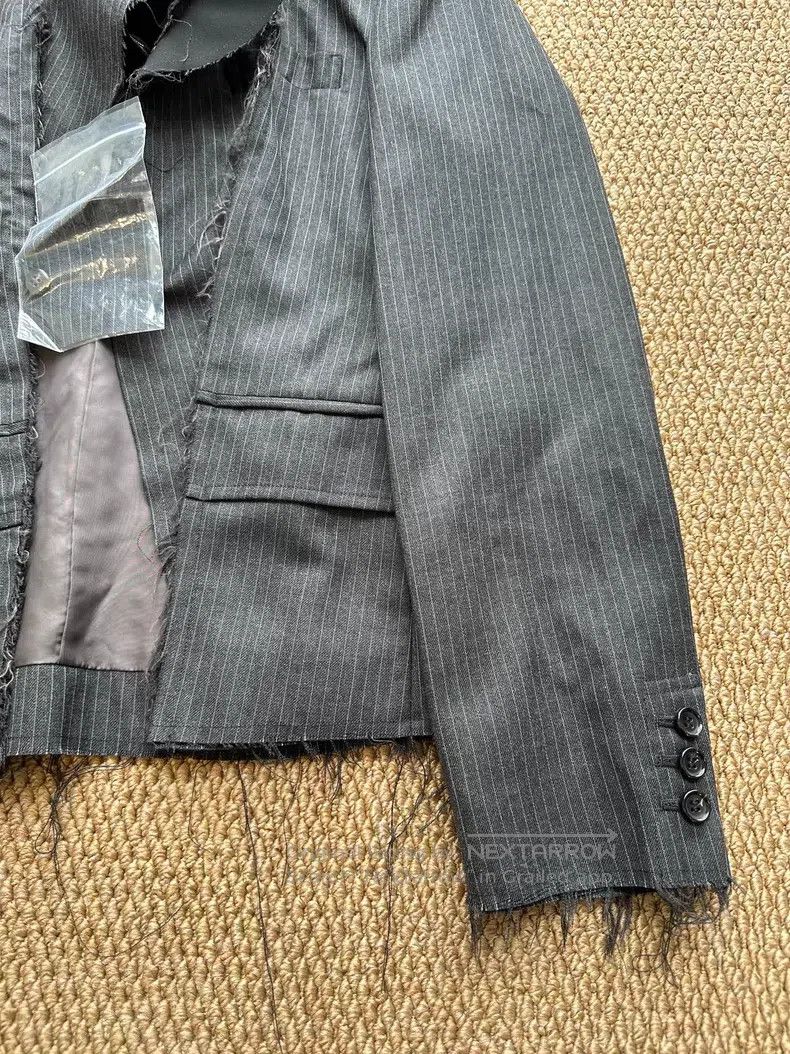 Comme des Garcons Comme Des Garcons Gray striped frayed deconstructed suit c Size M / US 6-8 / IT 42-44 - 8 Thumbnail