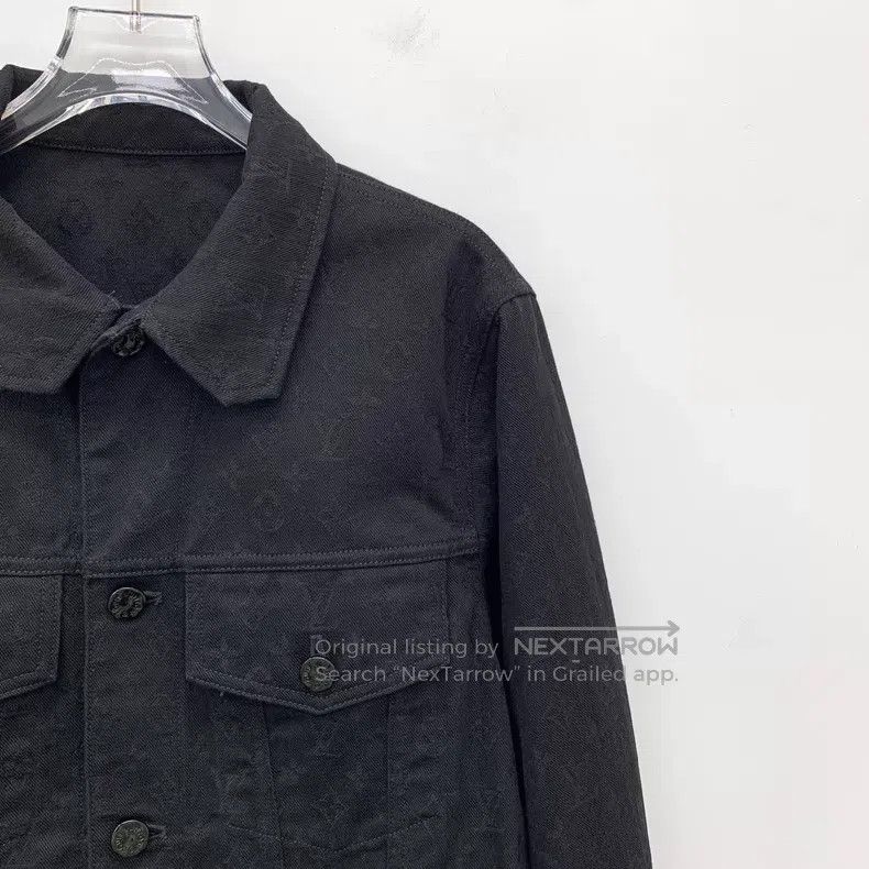 Louis Vuitton Louis Vuitton Black logo presbyopic dark print cotton lape Size US S / EU 44-46 / 1 - 3 Thumbnail
