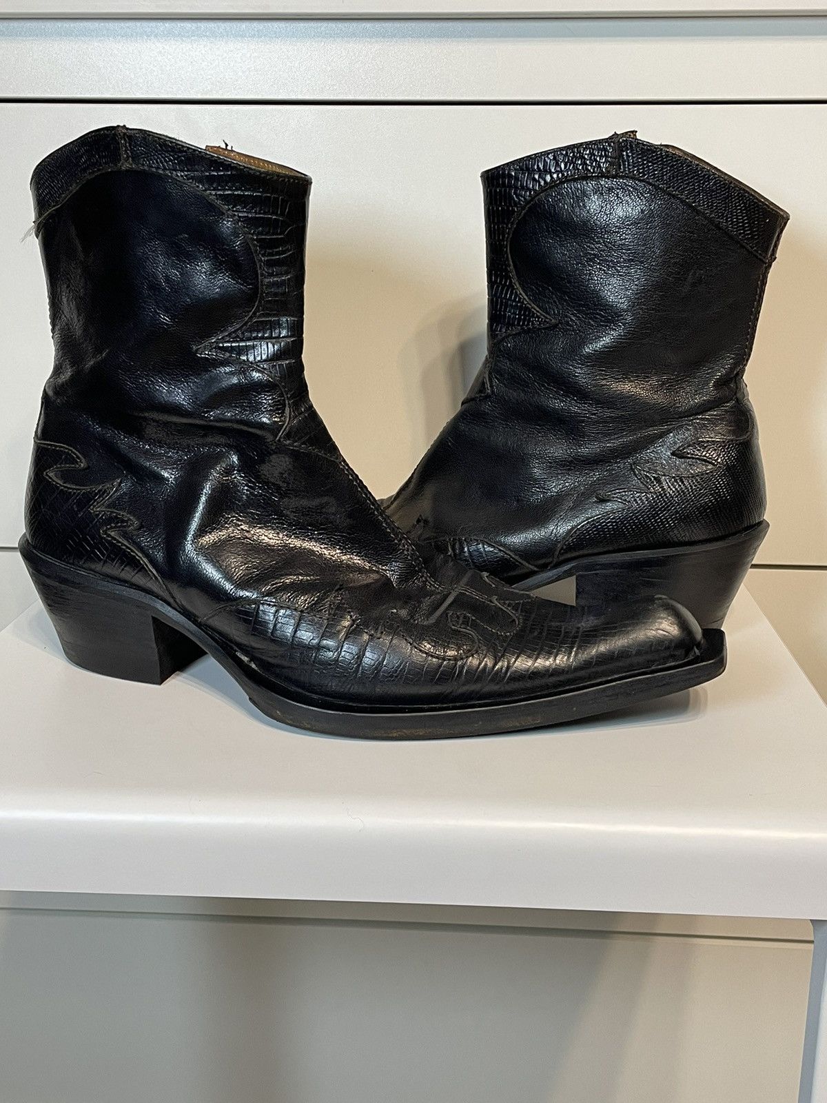 靴 venomboots nightmare boots archive A.M. Venom Nightmare Boots Size: tagged 44, but we're a 9