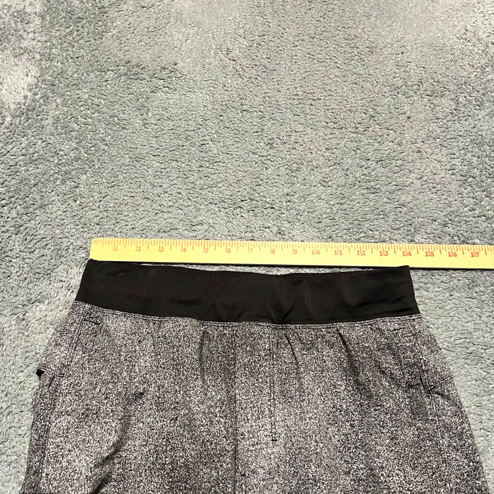 Lululemon Lululemon Shorts Mens M Gray Short Linerless Athletic Size US 31 - 5 Thumbnail