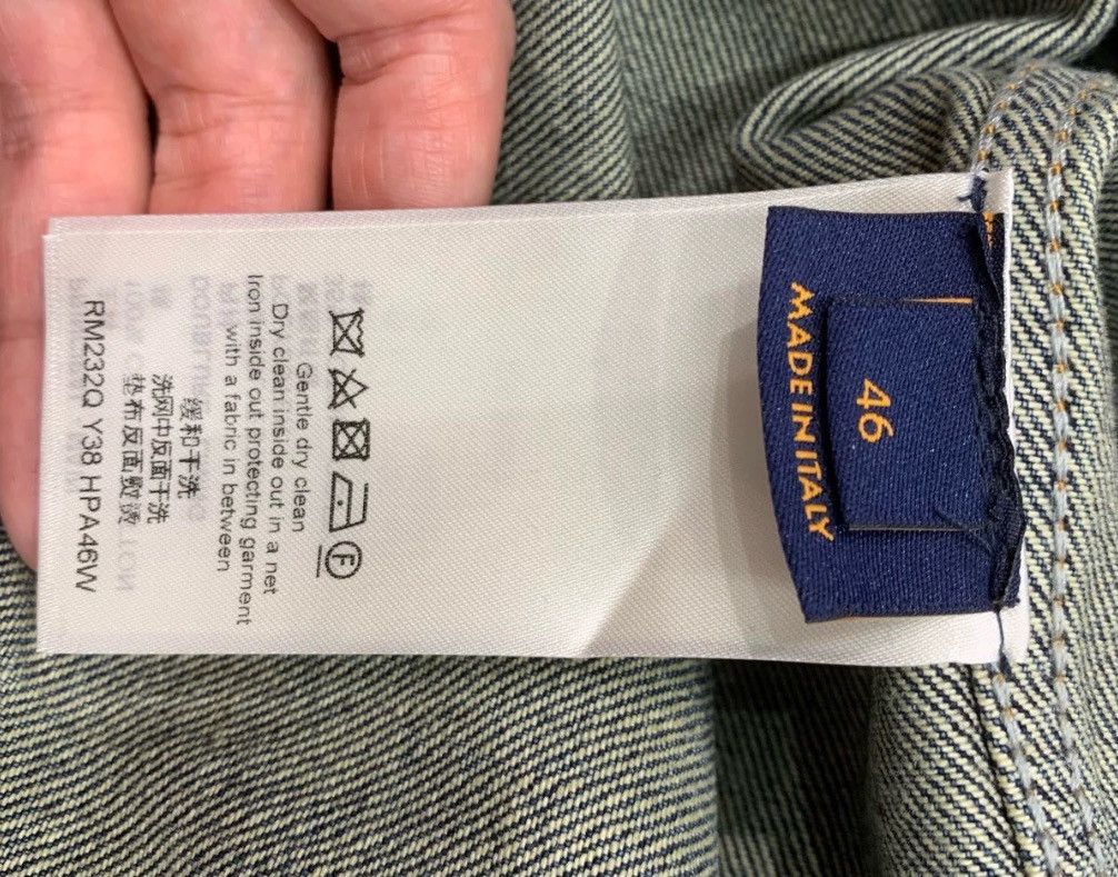 Louis Vuitton Louis Vuitton pocket embossed old flower full 2412-Nextarrow Size US S / EU 44-46 / 1 - 5 Thumbnail