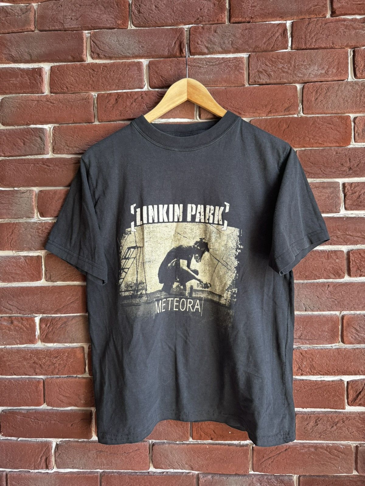 Band Tees Rare Vintage 00s Linkin Park Meteora Numetal Band Tee Size US XS / EU 42 / 0 - 1 Thumbnail