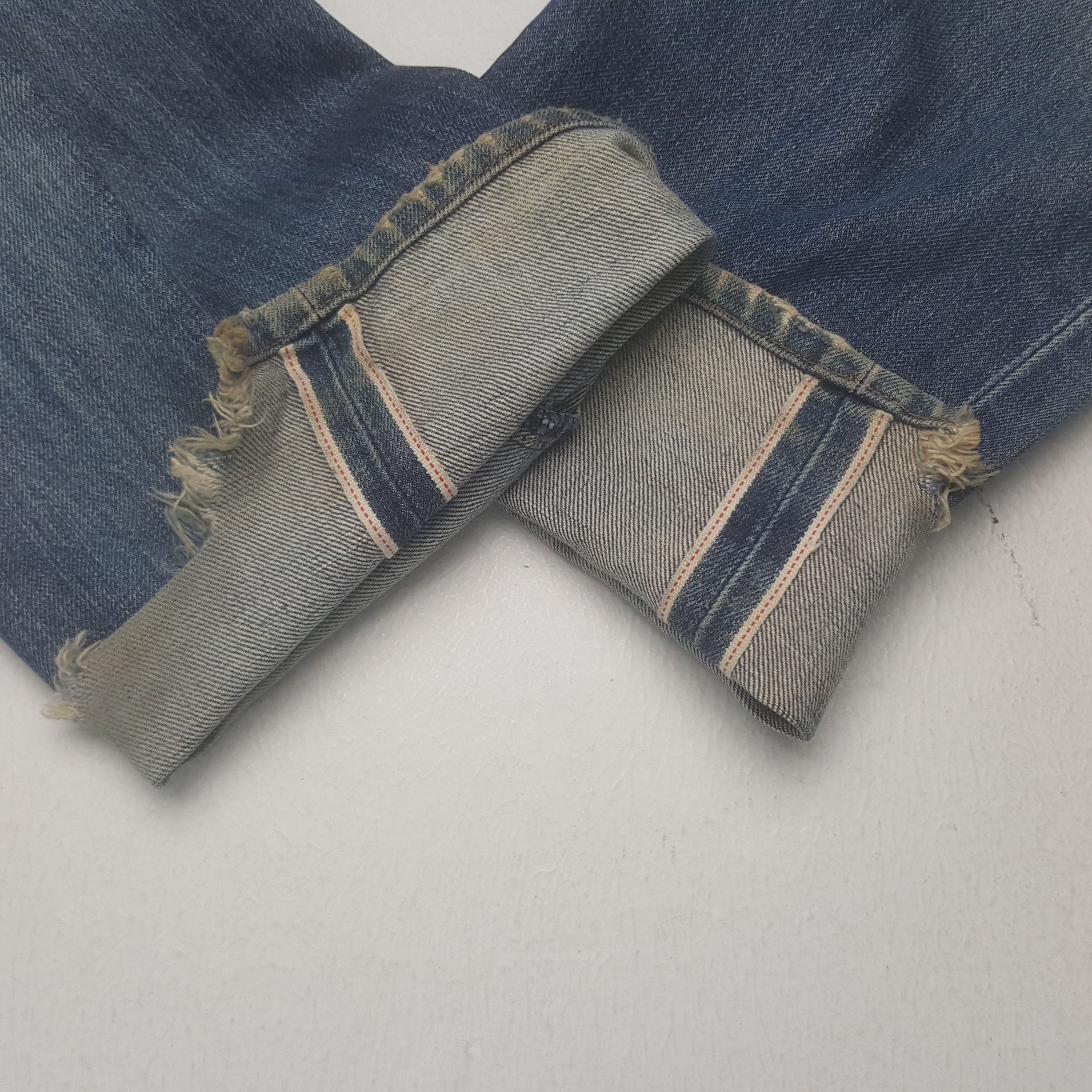 Levi's × Vintage Vintage Levi's Distressed Style Selvedge Denim Jeans Size US 31 - 15 Thumbnail