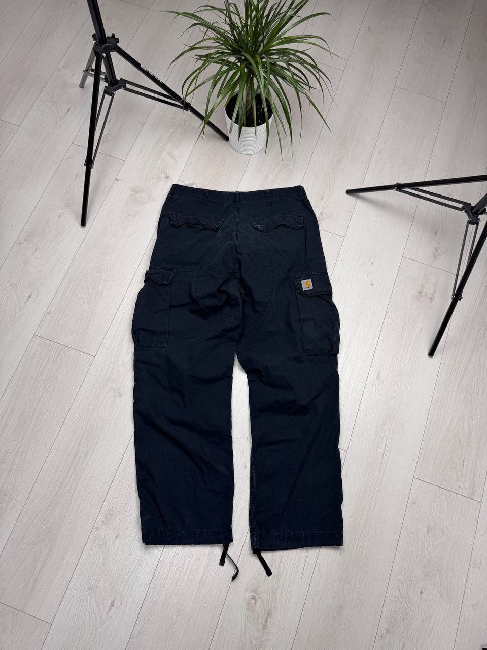 Carhartt Vintage black carhartt cargo pants workwear size 34 x 32 Size US 34 / EU 50 - 1 Thumbnail