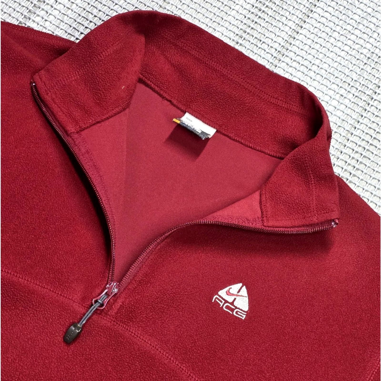 Nike ACG Nike ACG Pullover 1/4 Zip Mens L Maroon Black Gorpcore Pullover Sweatshirt Size US L / EU 52-54 / 3 - 6 Thumbnail