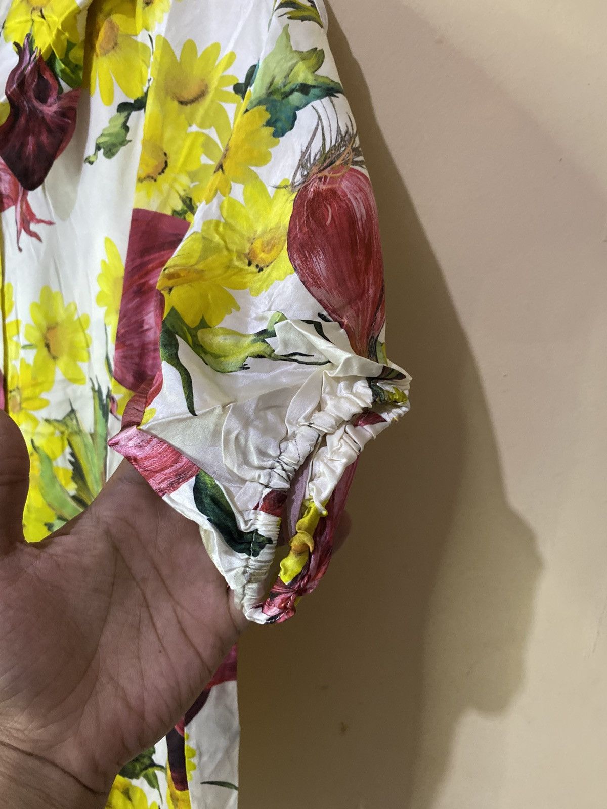 Dolce & Gabbana SS2012 Dolce & Gabbana Onion Printed Silk Shirt Size S / US 4 / IT 40 - 6 Thumbnail