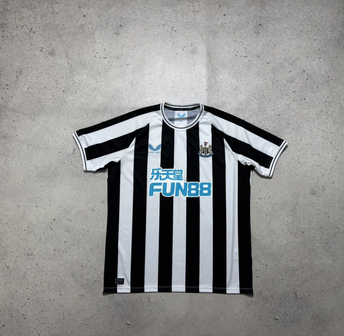 Castore Castore FC Newcastle United 2022/2023 Soccer Jersey Size US XXL / EU 58 / 5 - 1 Thumbnail
