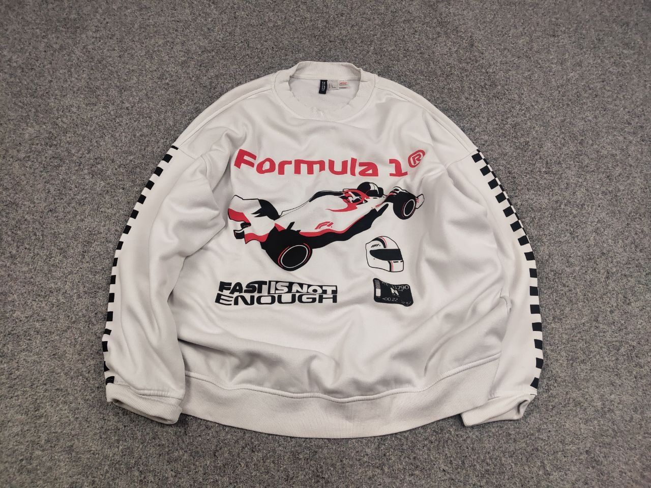 Formula 1 Formula 1 Classic Racing H&M logo Oversized Sweatshirt Size M / US 6-8 / IT 42-44 - 1 Thumbnail