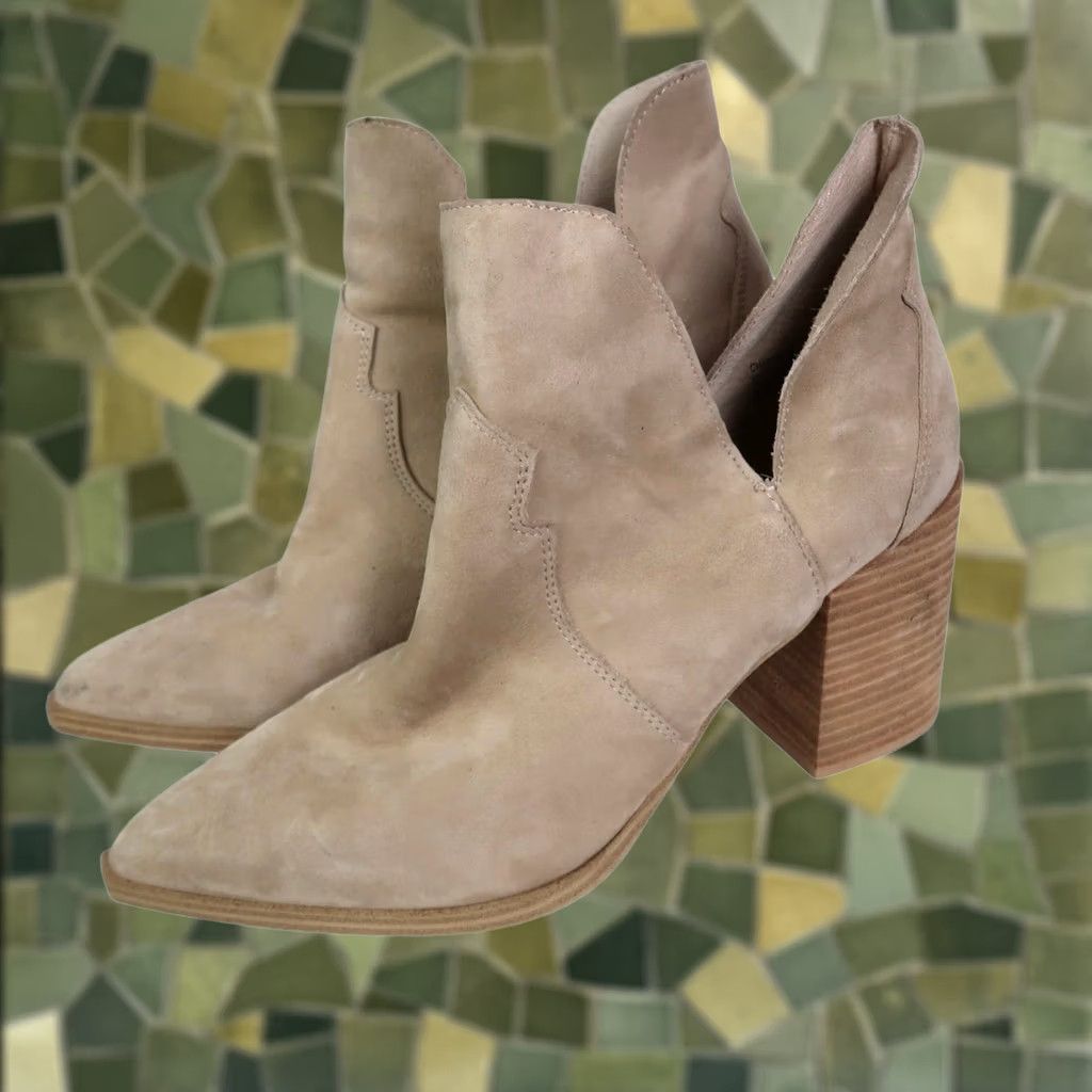 Steve Madden Steve Madden Chaya Tan Suede Pointed Toe Cut-Out Ankle Boots Women 9 Bootie Western/Casual Size US 9 / IT 39 - 1 Thumbnail