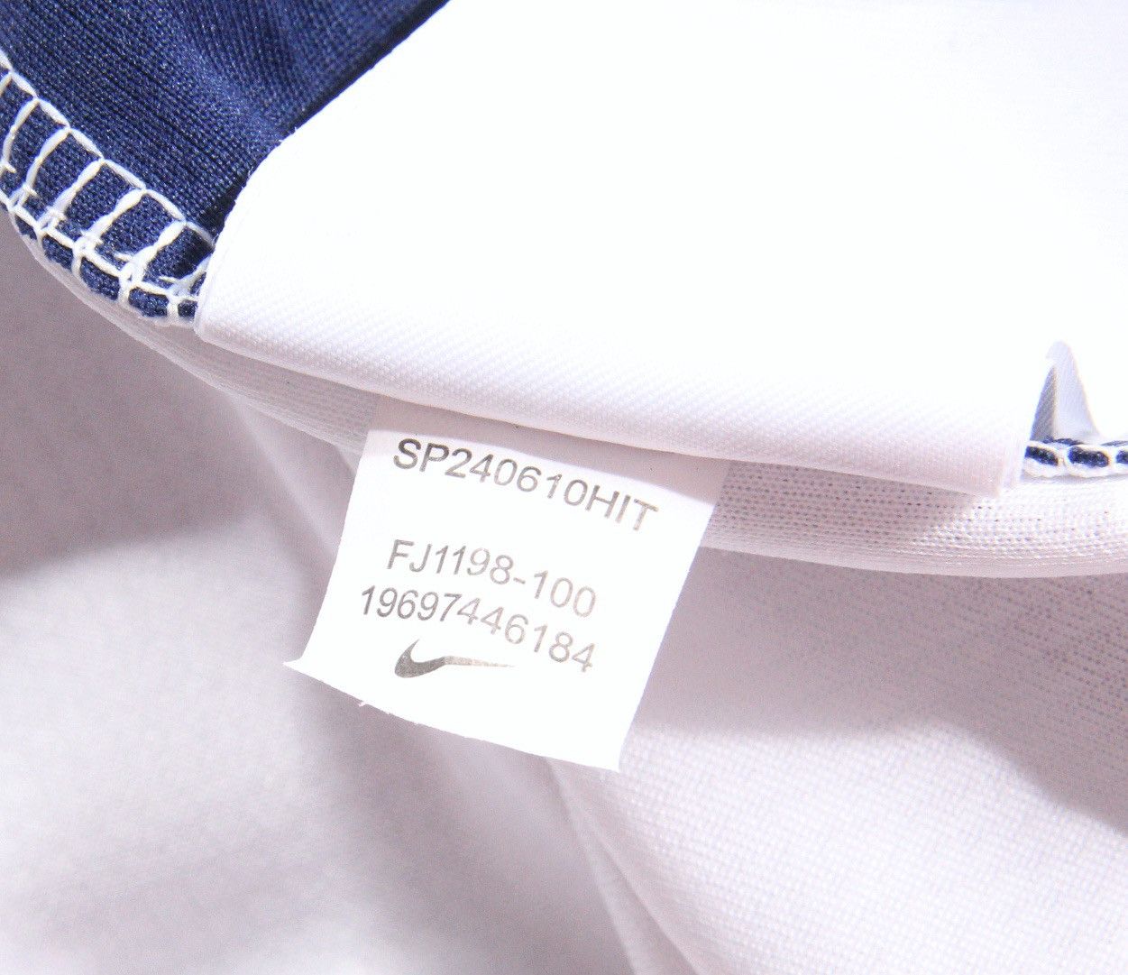 Nike Nike x England Soccer Football Jersey Shirt NSW White M Size US M / EU 48-50 / 2 - 8 Thumbnail