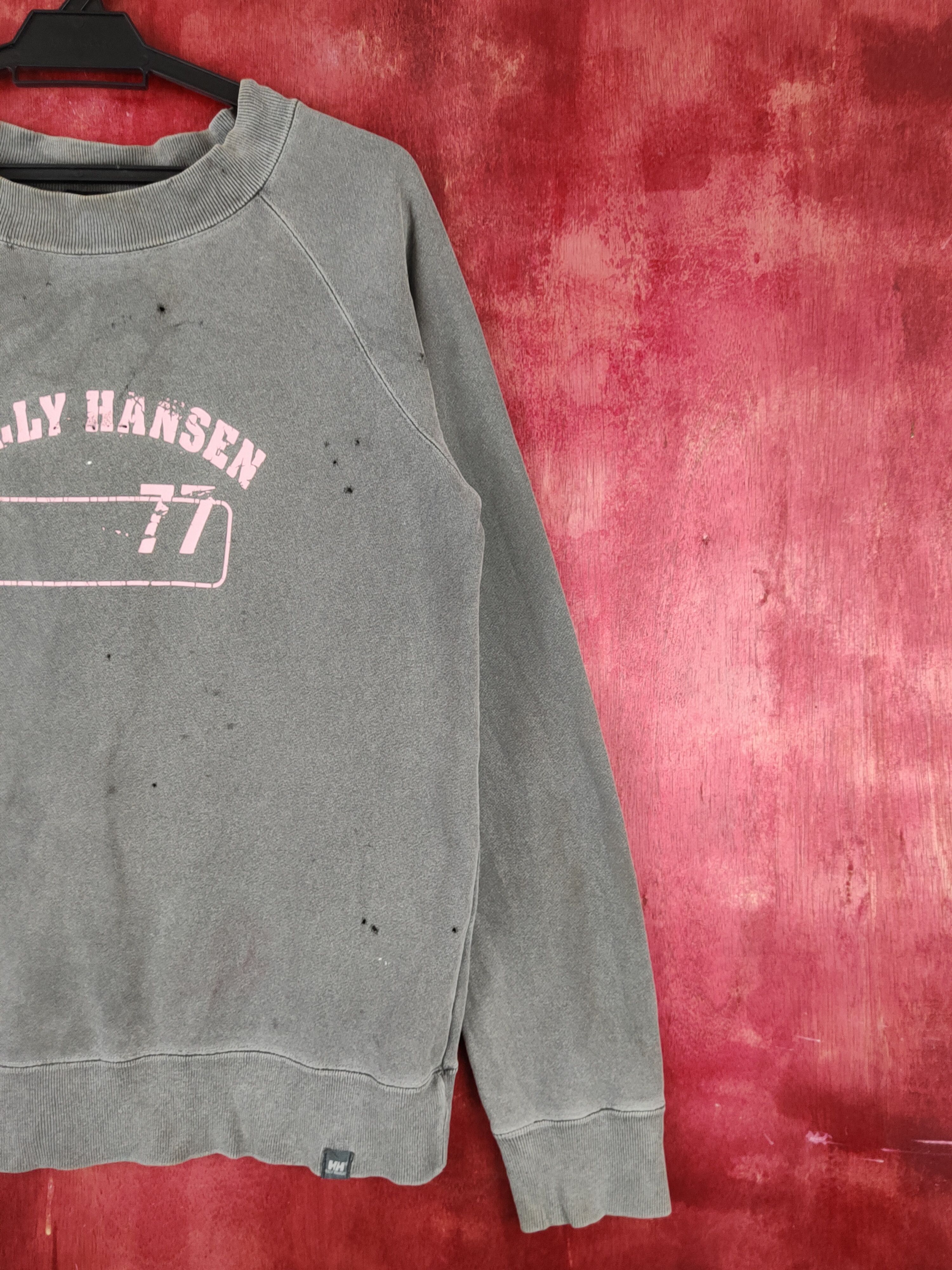 Helly Hansen Helly Hansen Dark Gray Faded ripped Sweatshirts #S1862 Size L / US 10 / IT 46 - 8 Thumbnail