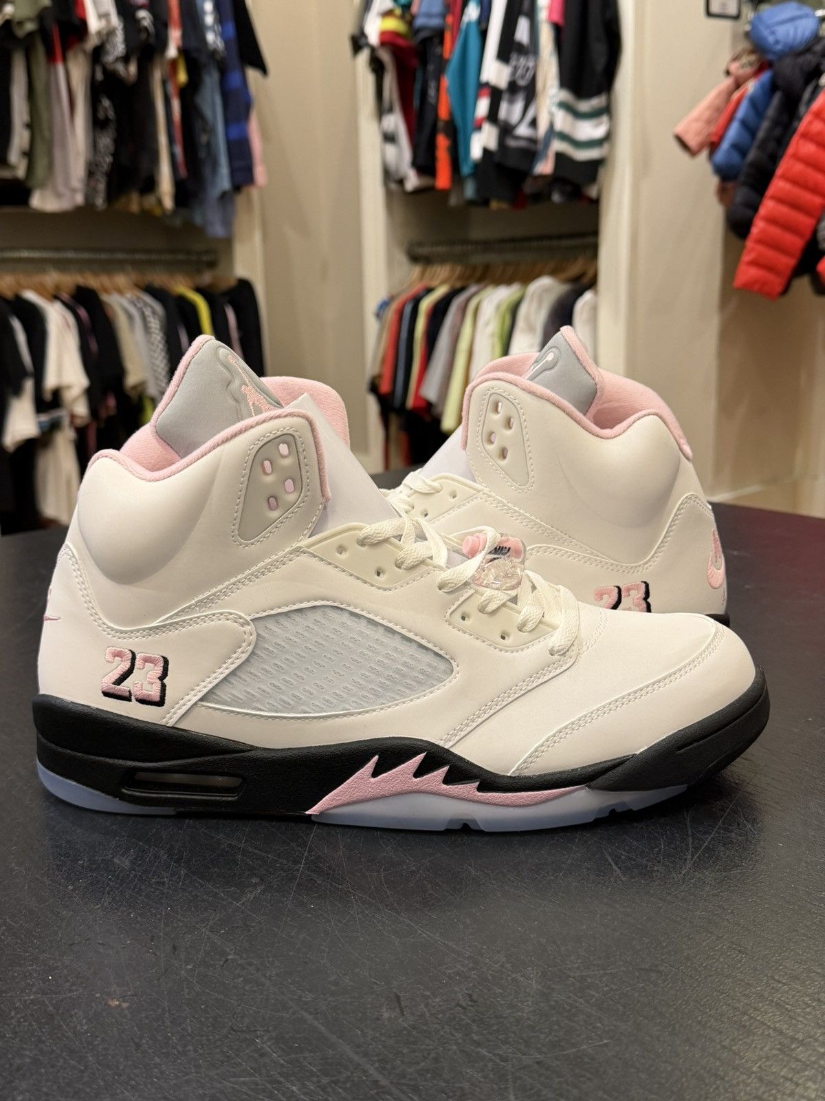 Jordan Brand Jordan 5 Retro ‘Medium Soft Pink’ Size US 13 / EU 46 - 1 Thumbnail