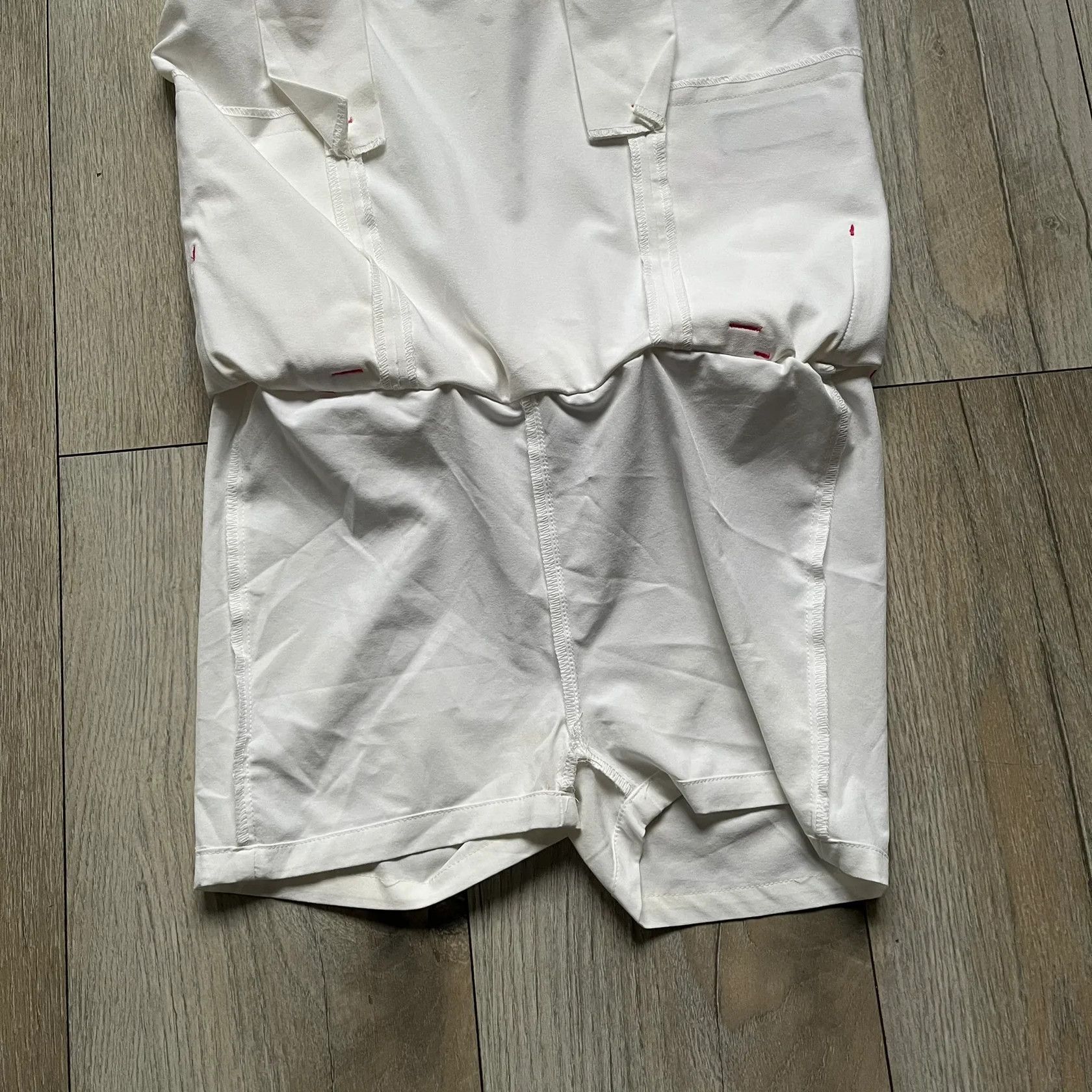 Nike Nike Fit Dry White/Pink Golf Skirt Size 26" / US 2 / IT 38 - 4 Thumbnail