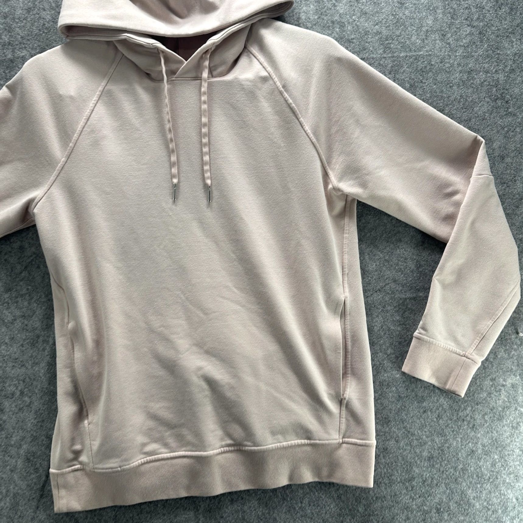 Lululemon Lululemon Hoodie Womens Small Beige Raglan Pockets Logo Pullover Sweatshirt Crew Neck Size S / US 4 / IT 40 - 5 Thumbnail