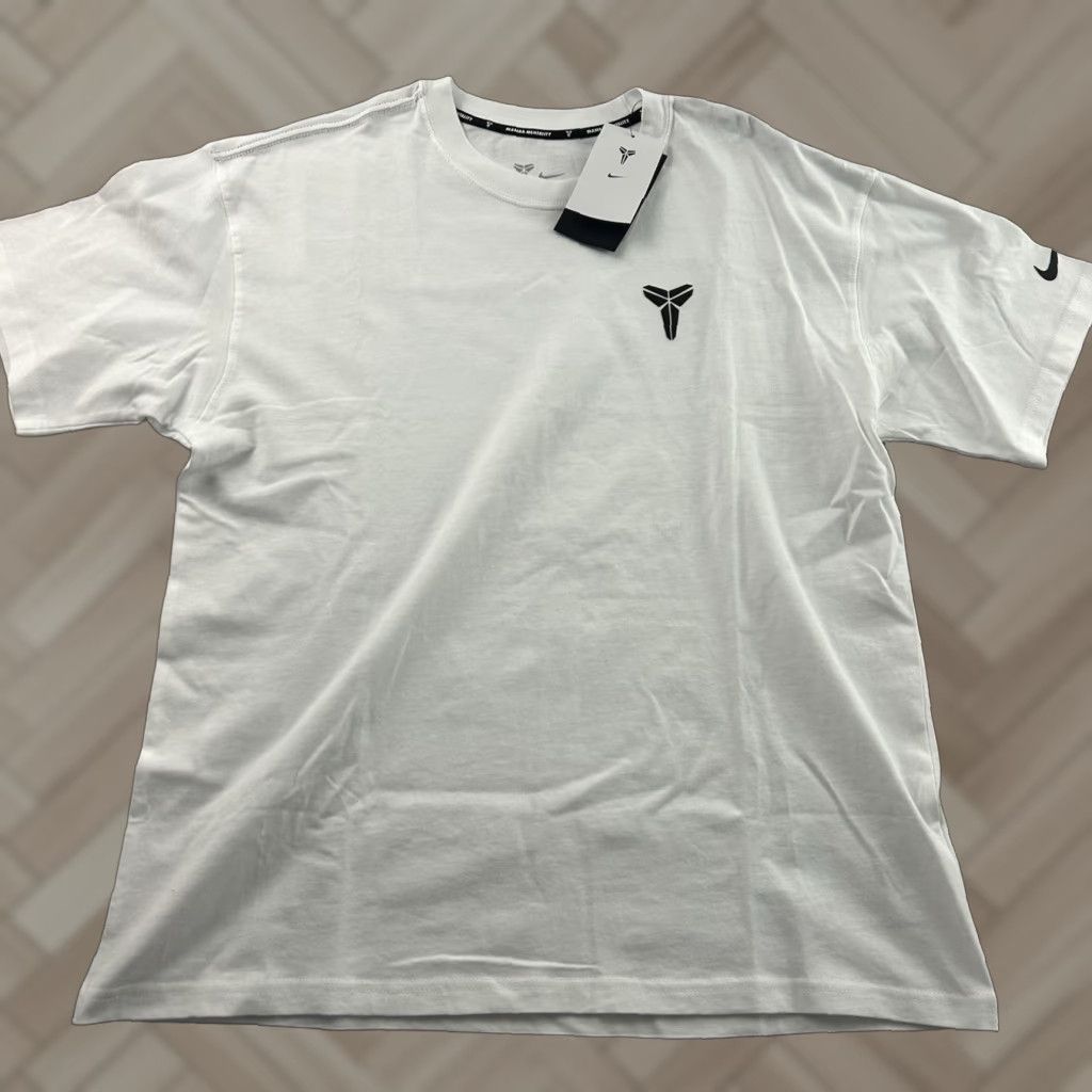 Nike NEW Nike Kobe Mama Mentality Short Sleeve T Shirt Men's Medium White Size US M / EU 48-50 / 2 - 1 Thumbnail
