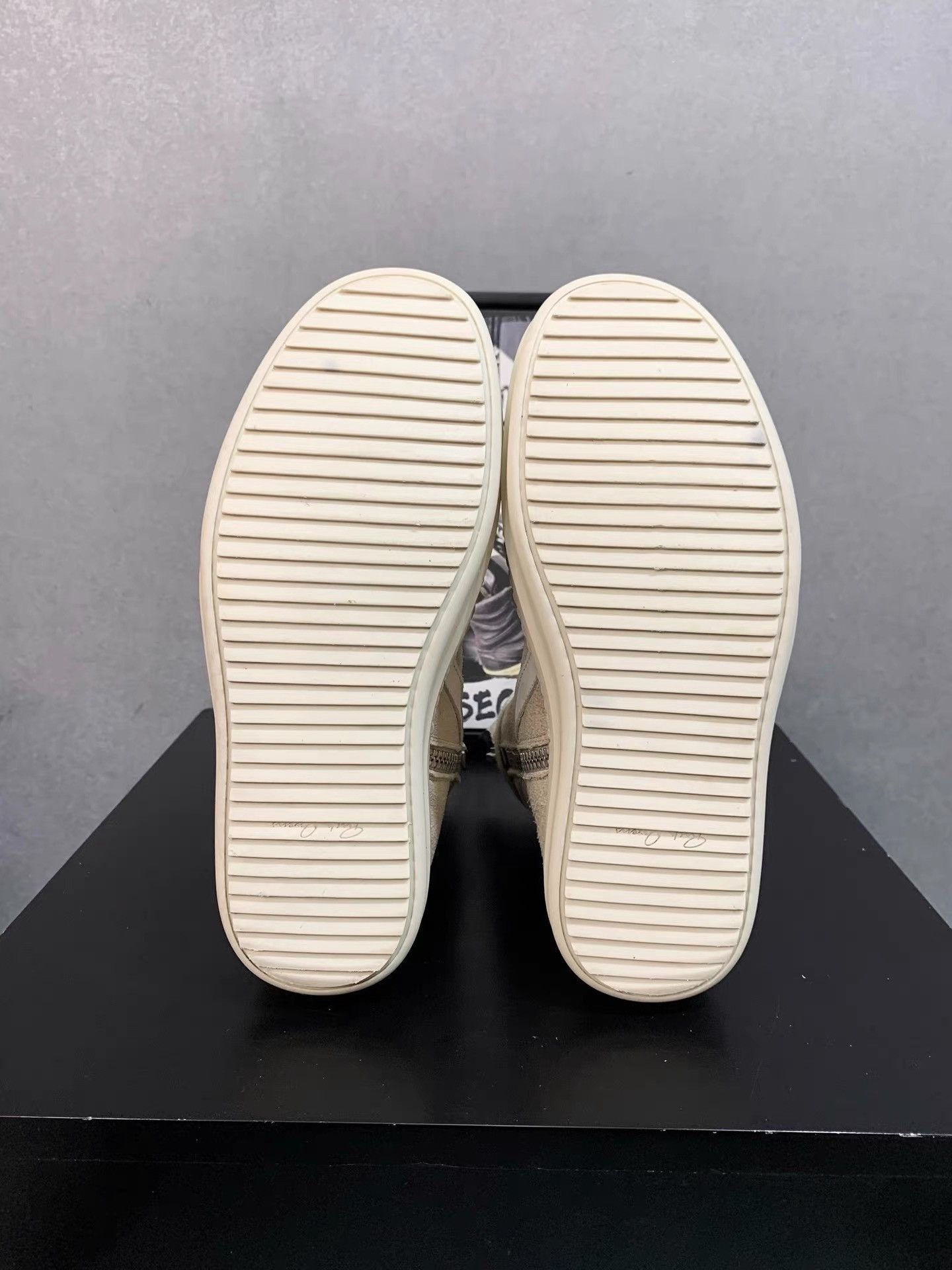 Rick Owens Rick Owens Wheat Color Inverted Triangle Shoes K34 Size US 8 / IT 38 - 8 Thumbnail