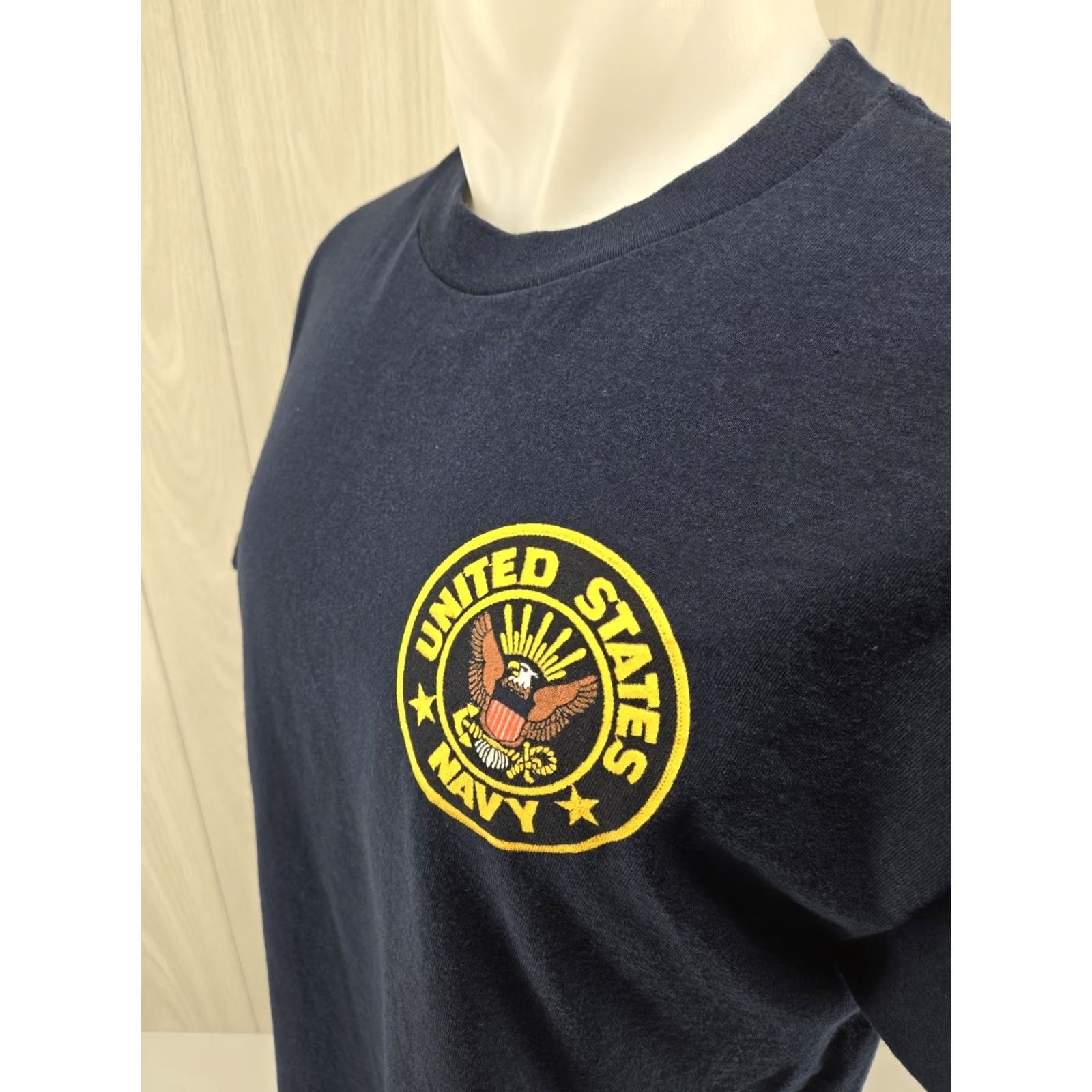 Vintage VINTAGE United States Navy T-Shirt Men’s Sz L Blue American Flag Y2K Made In USA Shirt Mens Large Blue USA Flag Graphic Print Crew Neck Short Sleeve Size US L / EU 52-54 / 3 - 6 Thumbnail