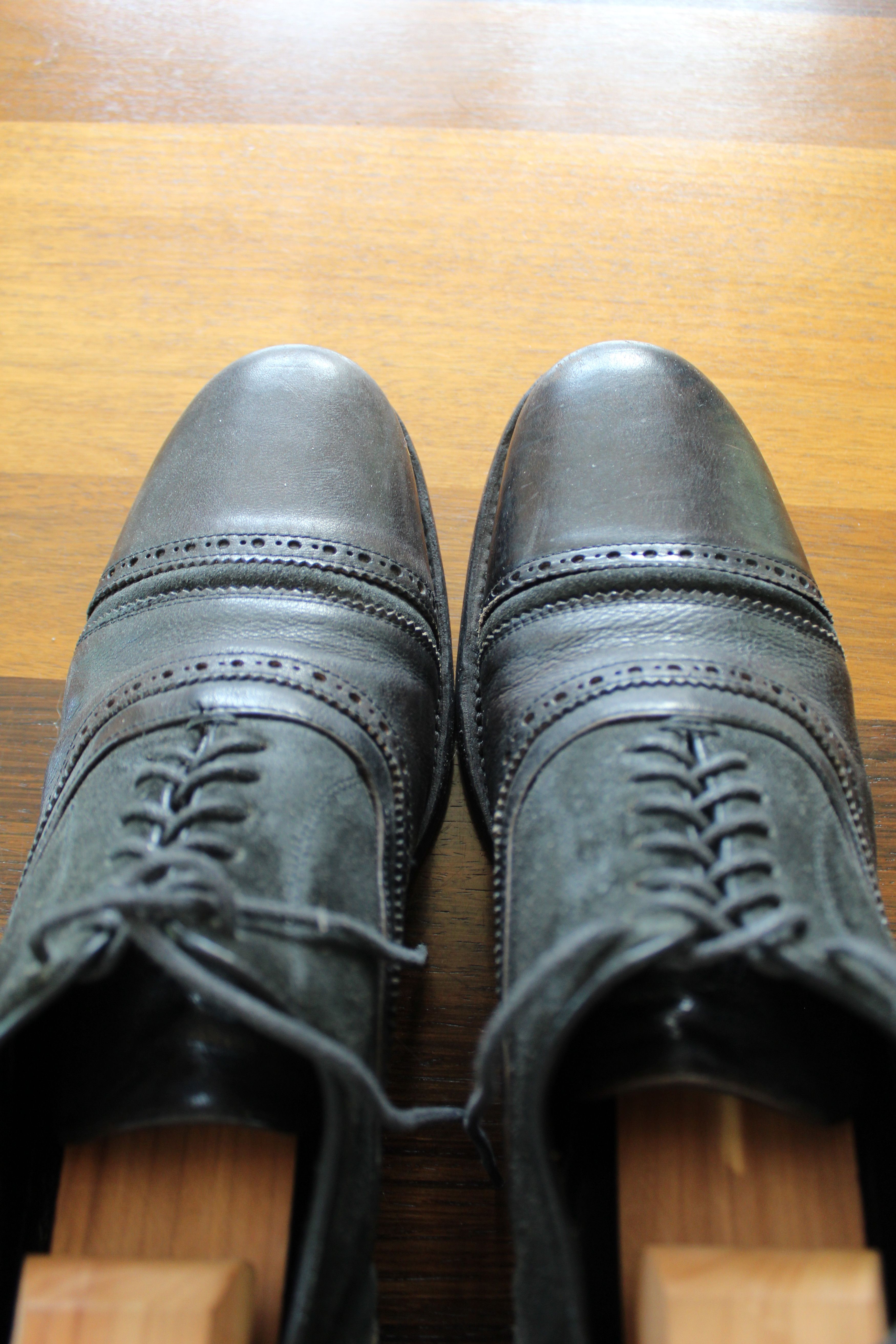 John Varvatos Varvatos Handmade, Two-Tone Double Balmoral w/ Cuban Heel Size US 11 / EU 44 - 3 Thumbnail