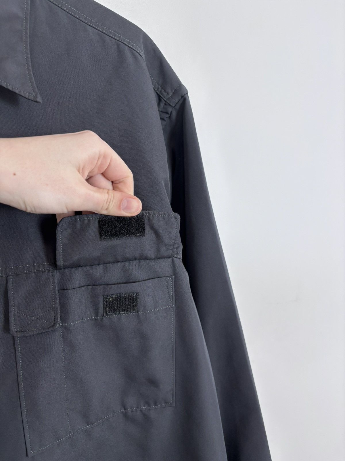 Trussardi Vintage Trussardi Jeans Men’s Navy Grey Long Sleeve Shirt Size US L / EU 52-54 / 3 - 6 Thumbnail