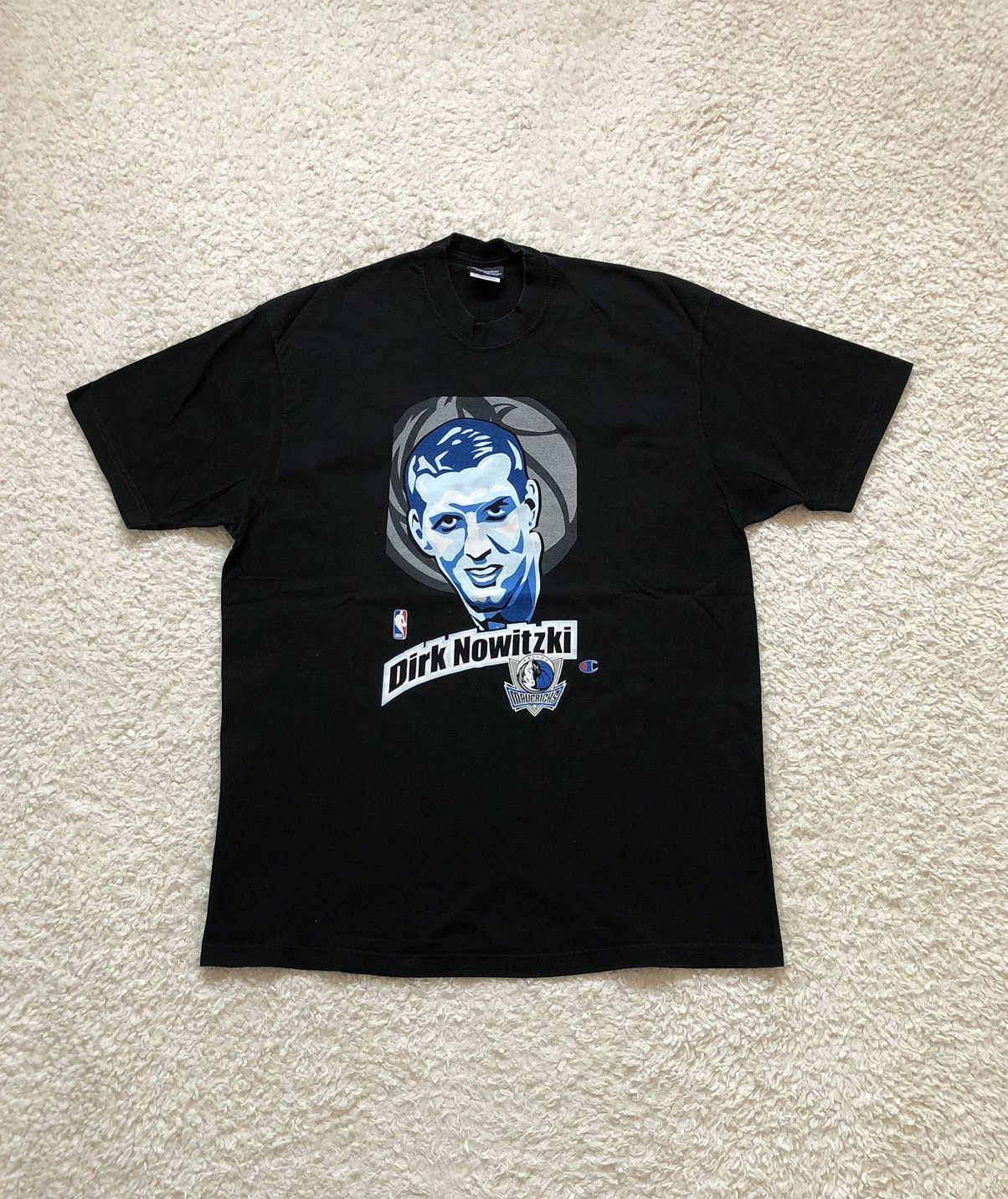 Champion × NBA × Vintage Tshirt Champion Dirk Nowitzki NBA Vintage 90’s Size US L / EU 52-54 / 3 - 2 Thumbnail
