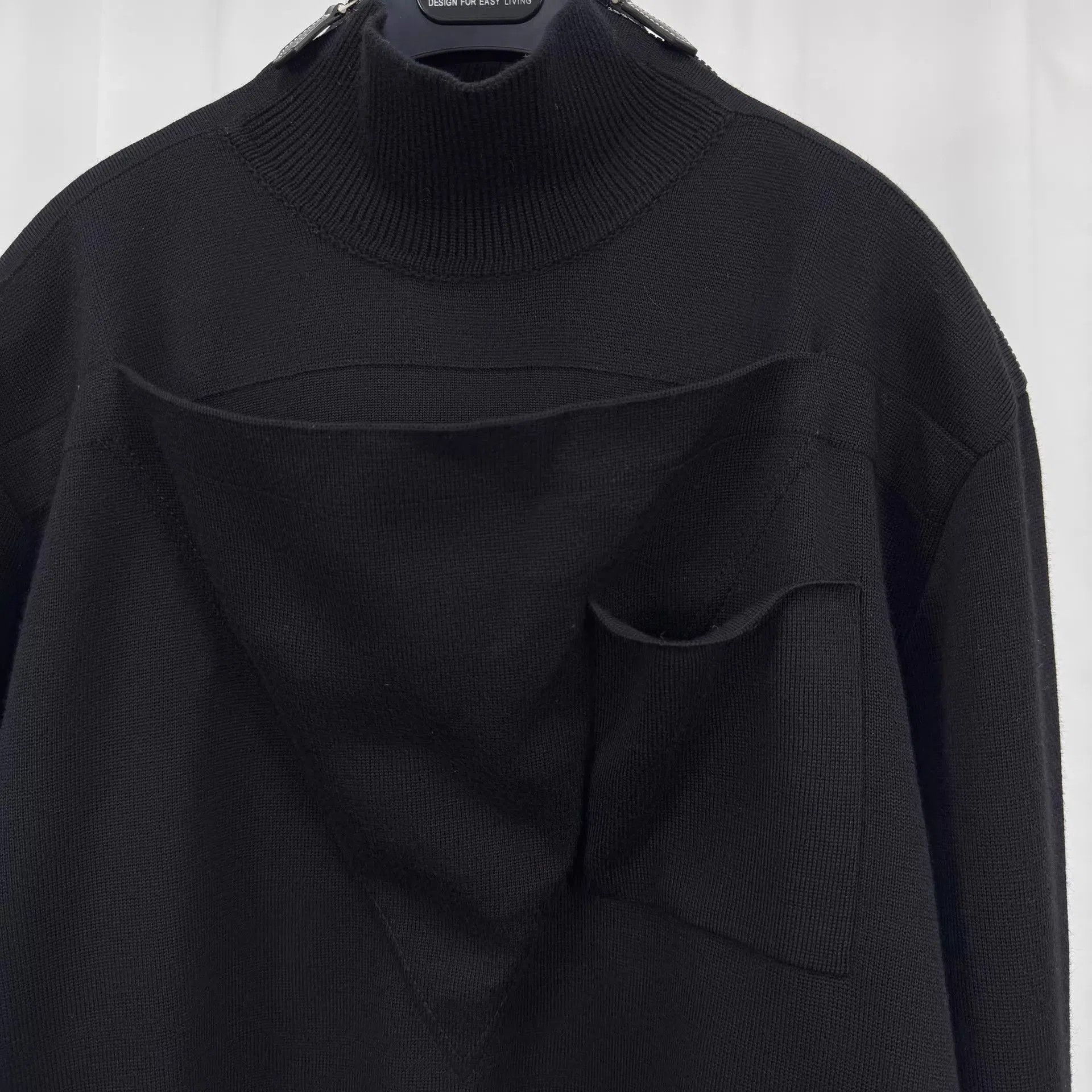 Burberry Black Turtleneck Sweater with Chest Pocket. Size US L / EU 52-54 / 3 - 3 Thumbnail