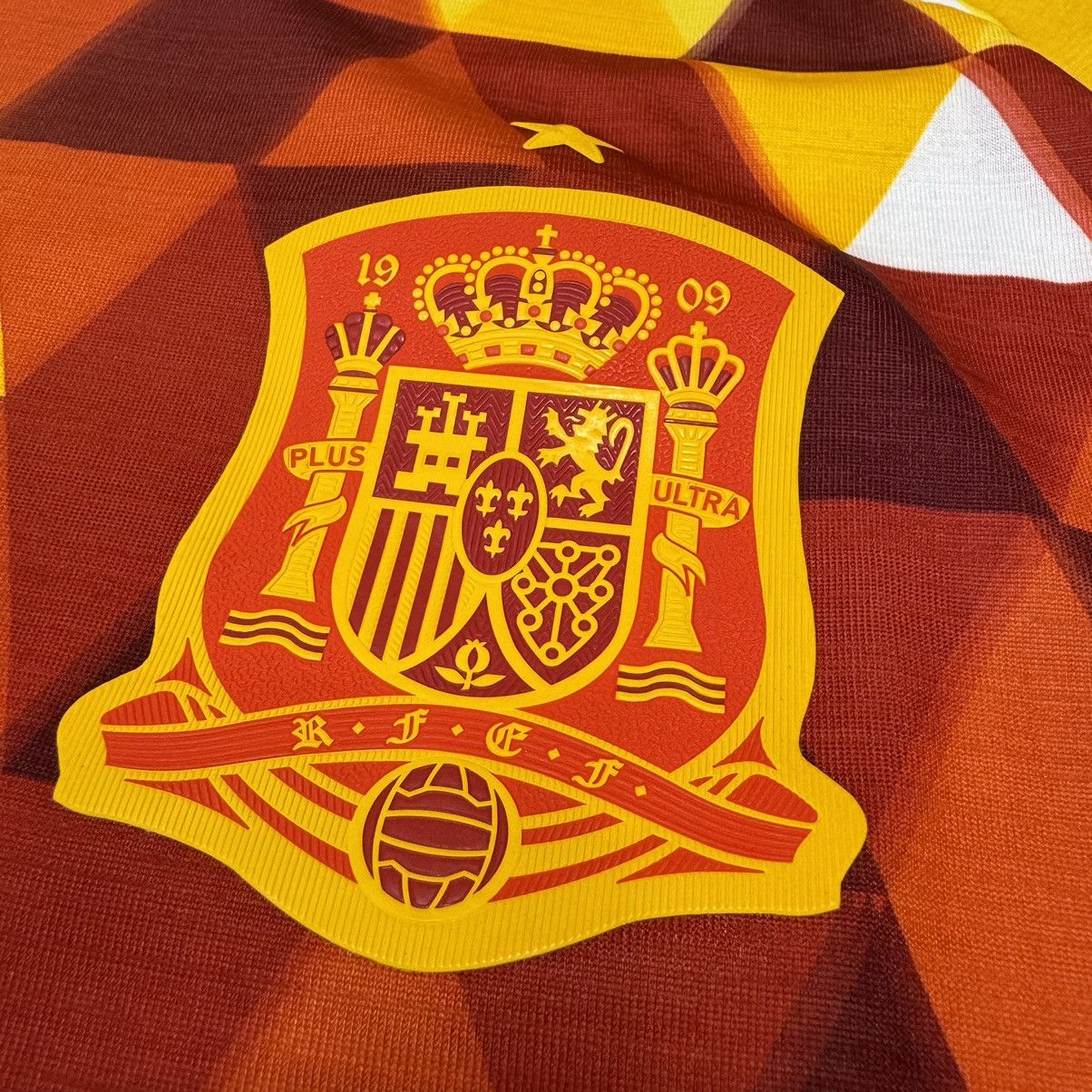 Adidas Spain 16/17 match spare longsleeves away shirt #21 Silva Size US M / EU 48-50 / 2 - 5 Thumbnail