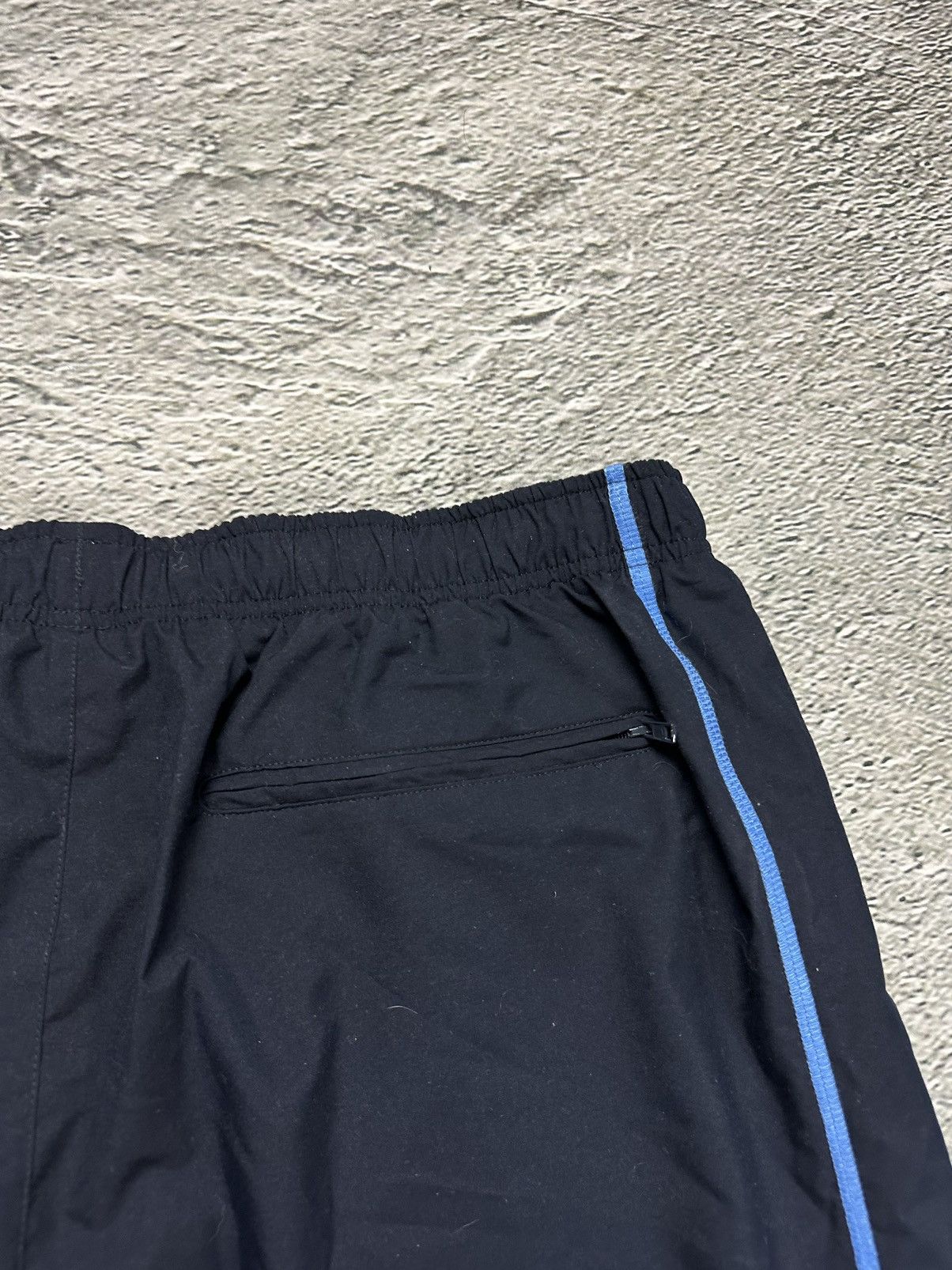Nike × Vintage Nike track pants vintage navy nylon Y2K parachute baby blue Size US 34 / EU 50 - 7 Thumbnail