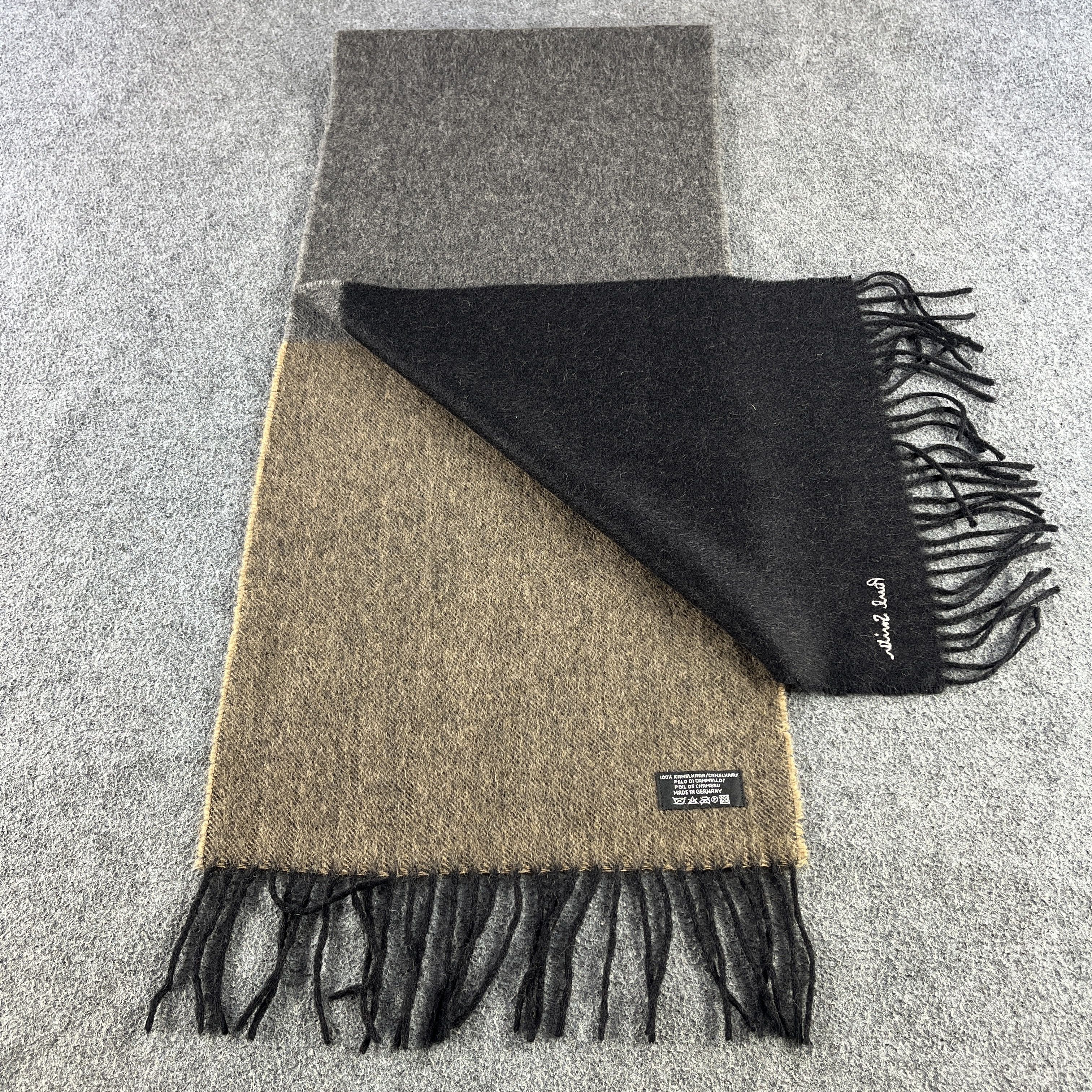 Paul Smith Paul Smith Scarf / Muffler / Neckwear T1369 Size ONE SIZE - 3 Thumbnail