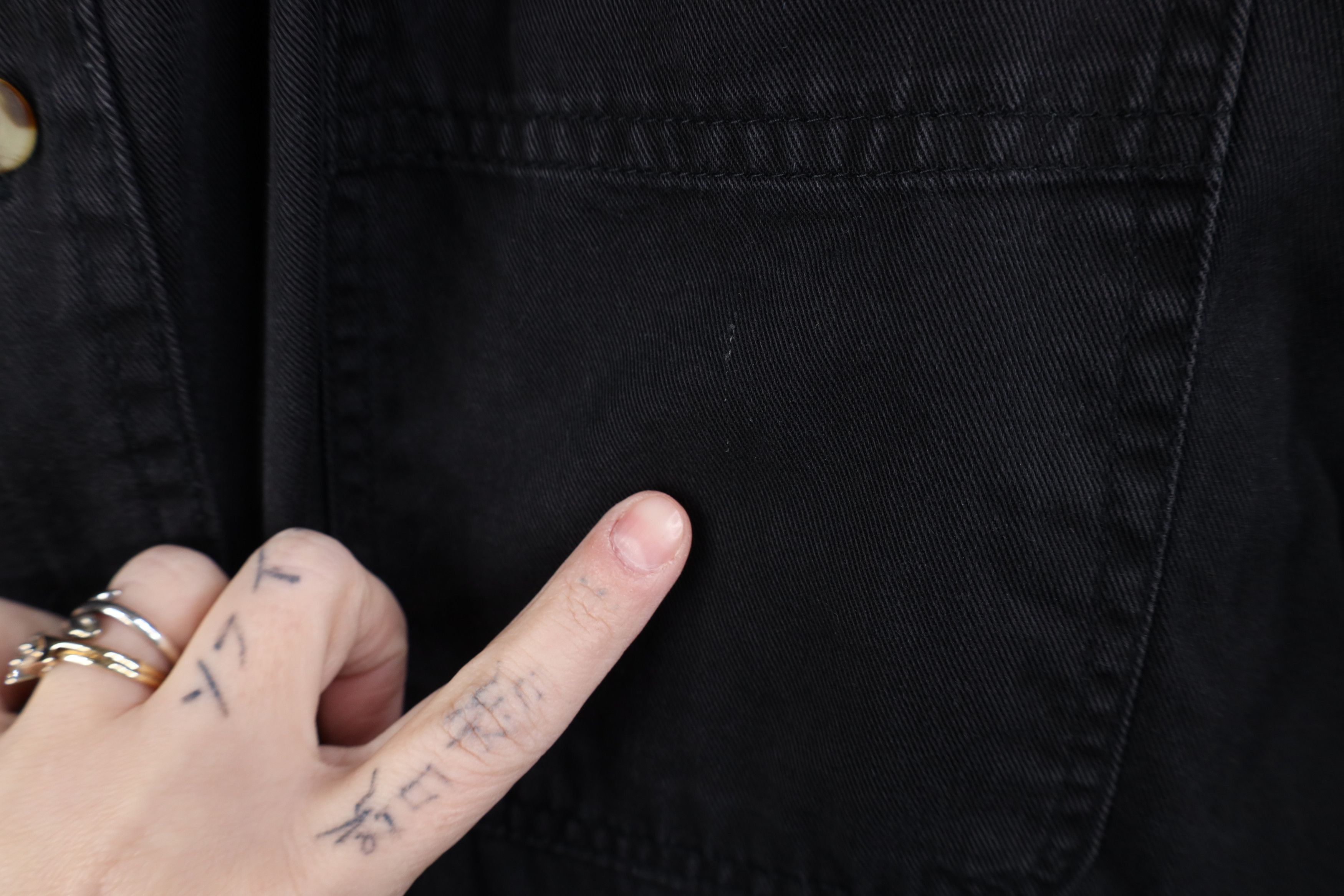 Vintage Vintage 90s Streetwear Cotton Twill Button Down Shirt Black Size US XL / EU 56 / 4 - 4 Thumbnail