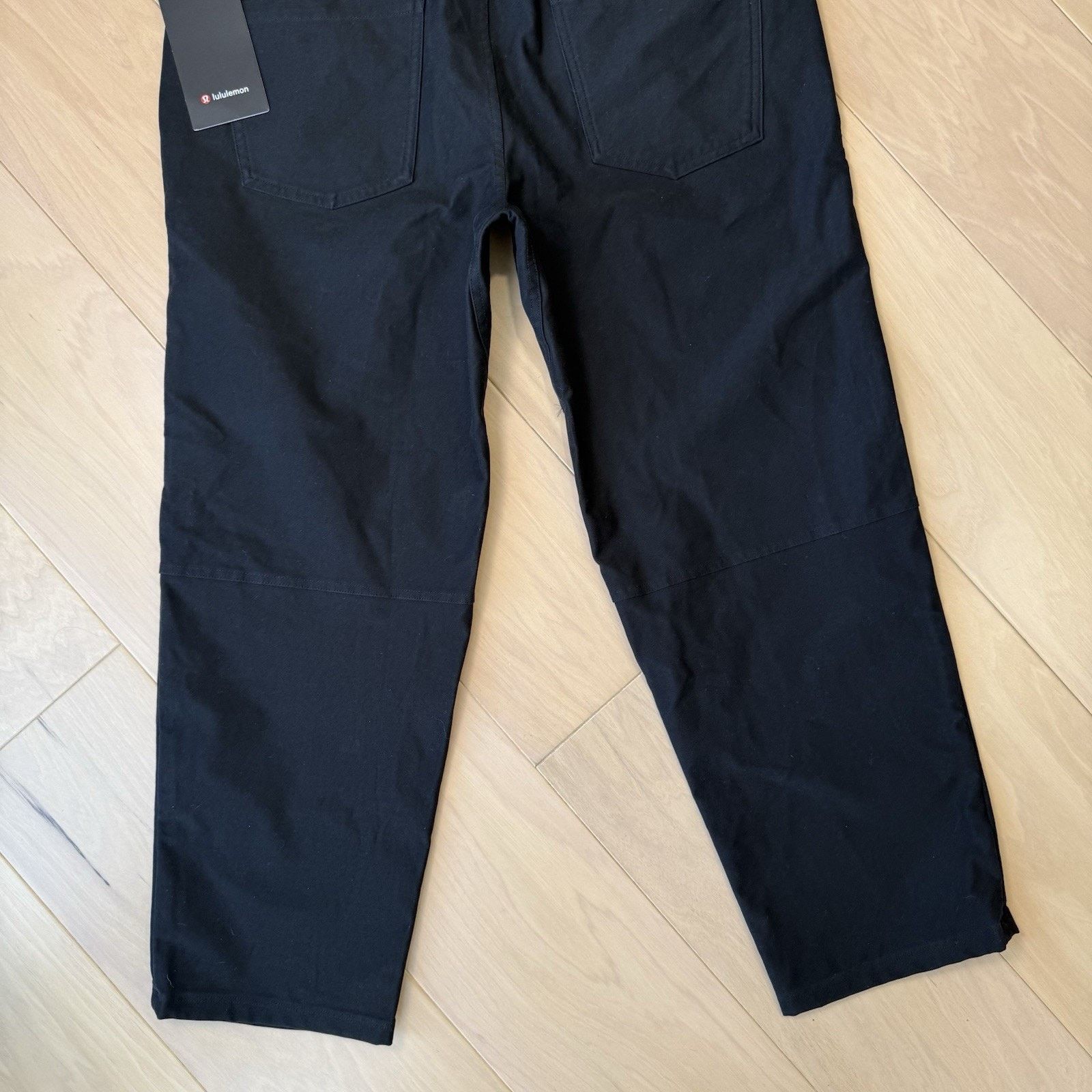 Lululemon Lululemon ABC Crop Pants 34 Black Athleisure Relaxed Size US 34 / EU 50 - 10 Thumbnail