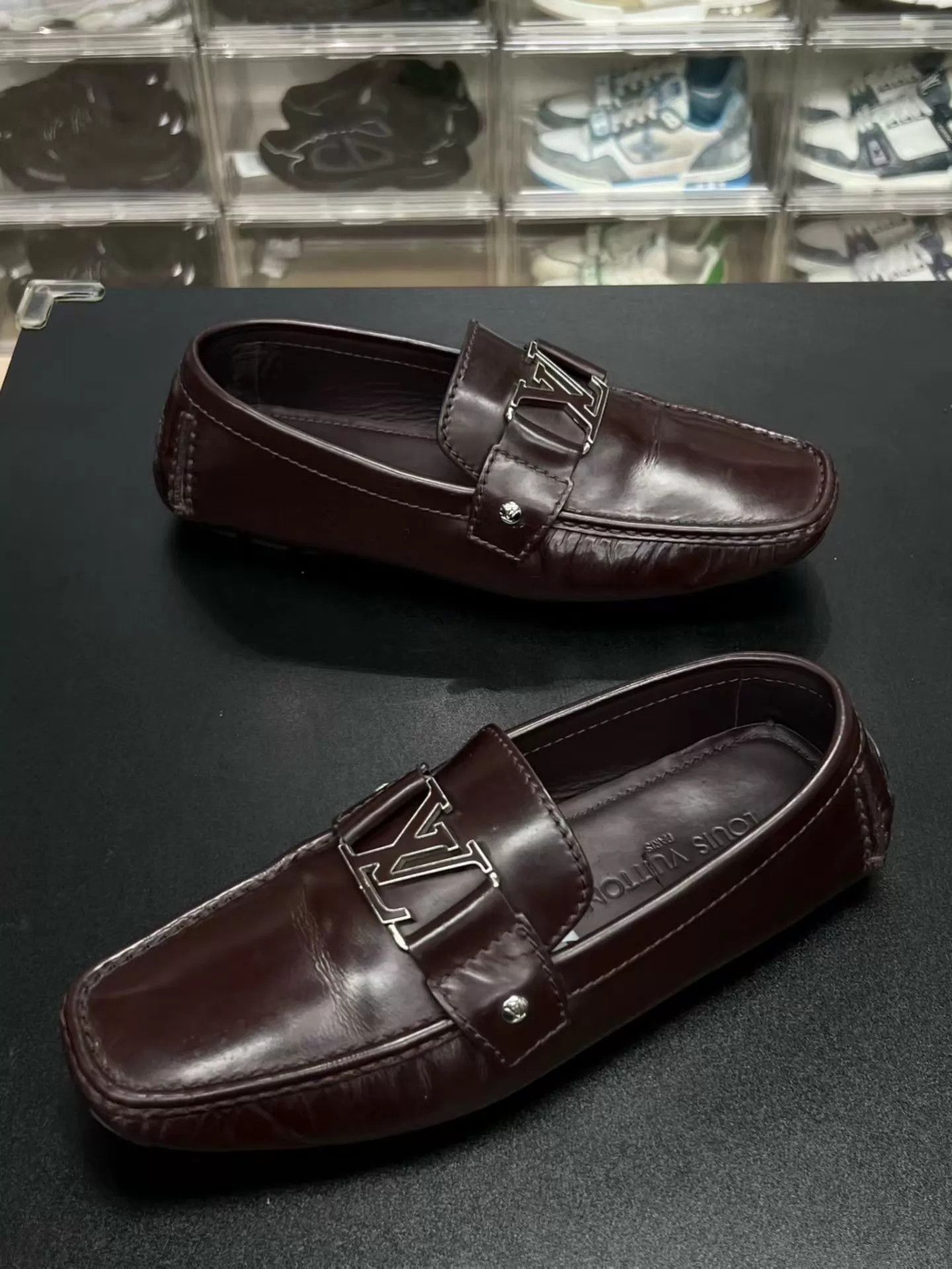 Louis Vuitton LV Metallic Logo Brown Leather Loafers 41 EU Size US 8 / EU 41 - 1 Thumbnail