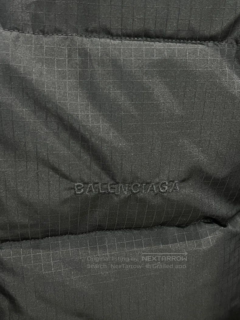 Balenciaga Balenciaga Embroidered Logo Hooded Puffer Coat. Size US S / EU 44-46 / 1 - 3 Thumbnail